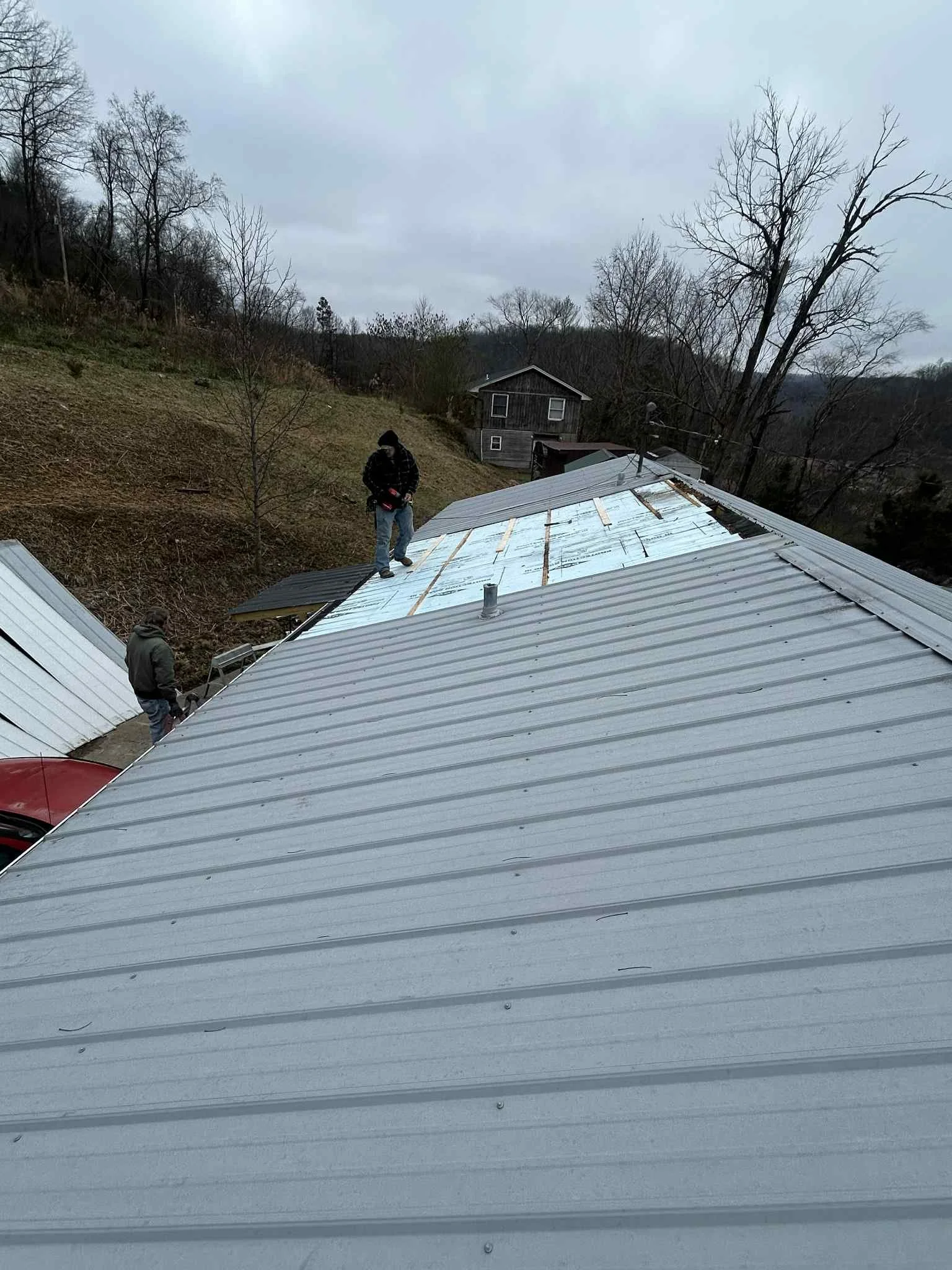metal roof.jpg