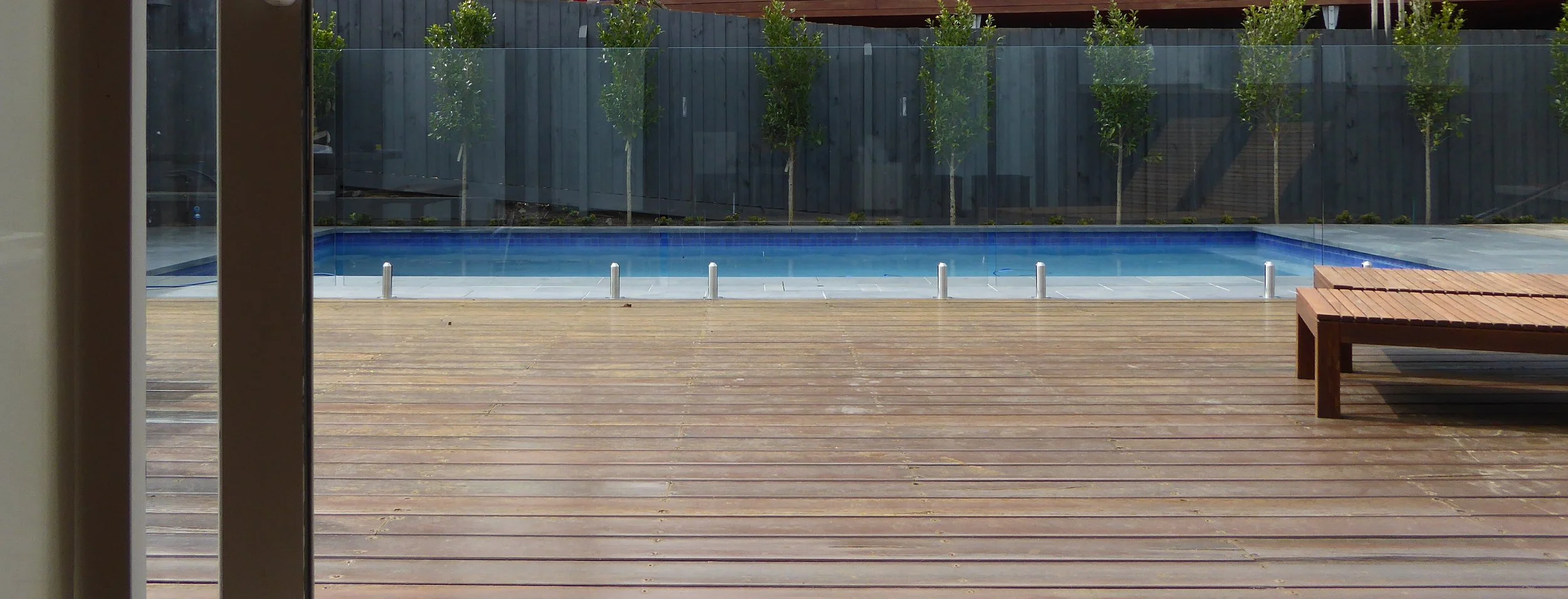 Outside pool area4.jpg