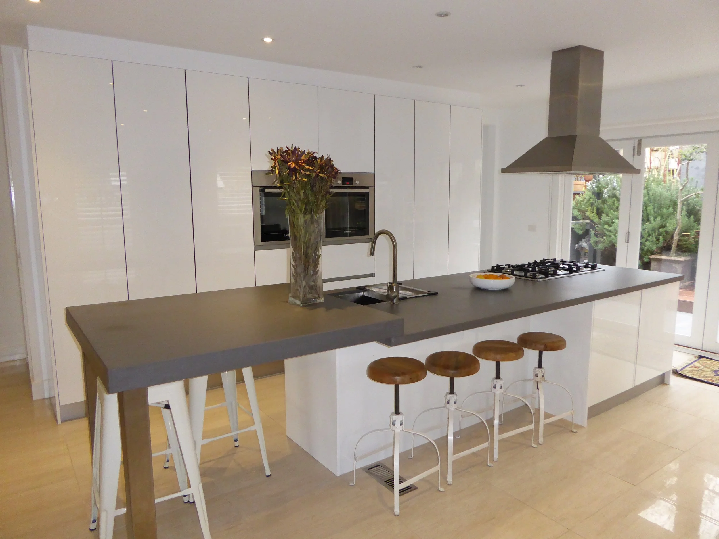 Kitchen1.JPG