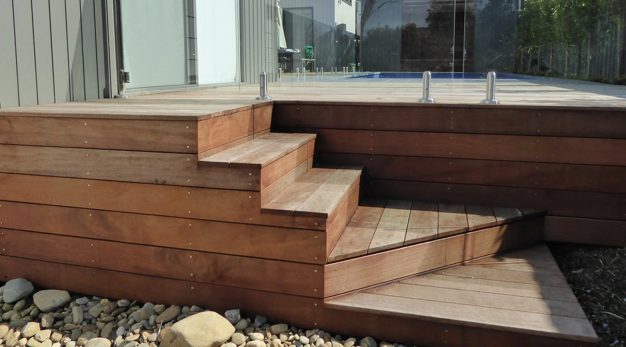 Outside pool area1.jpg
