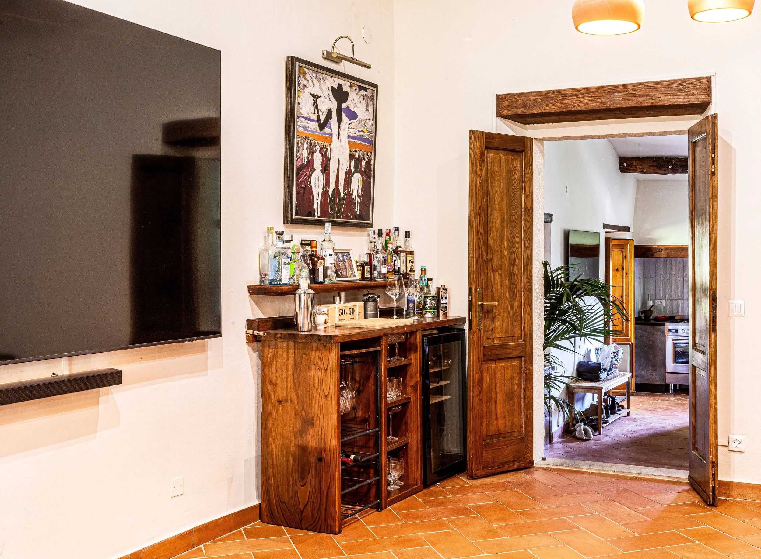Entertainment Room (100 inch TV and sound system)