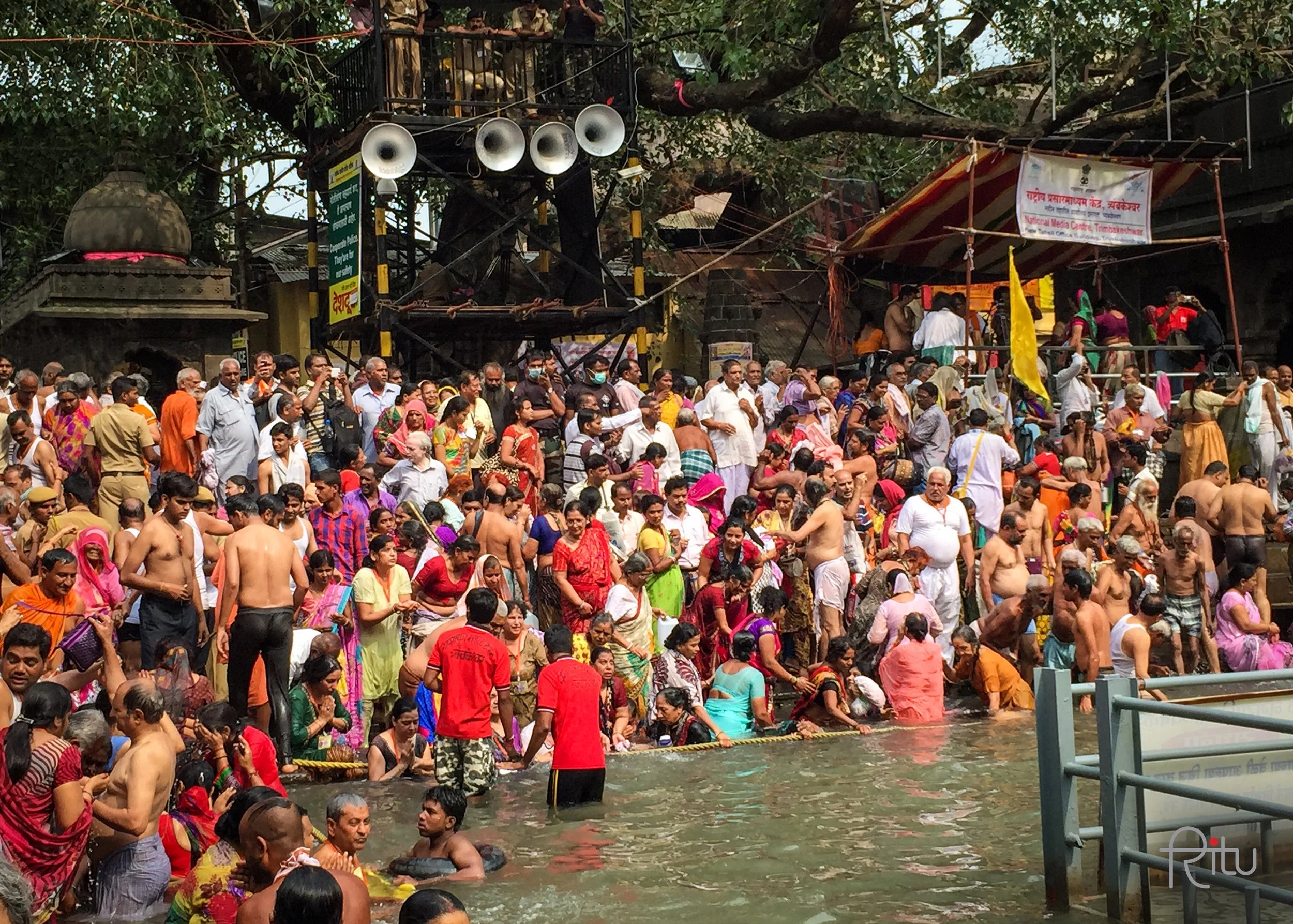 Confluence6 - 28X20.jpg