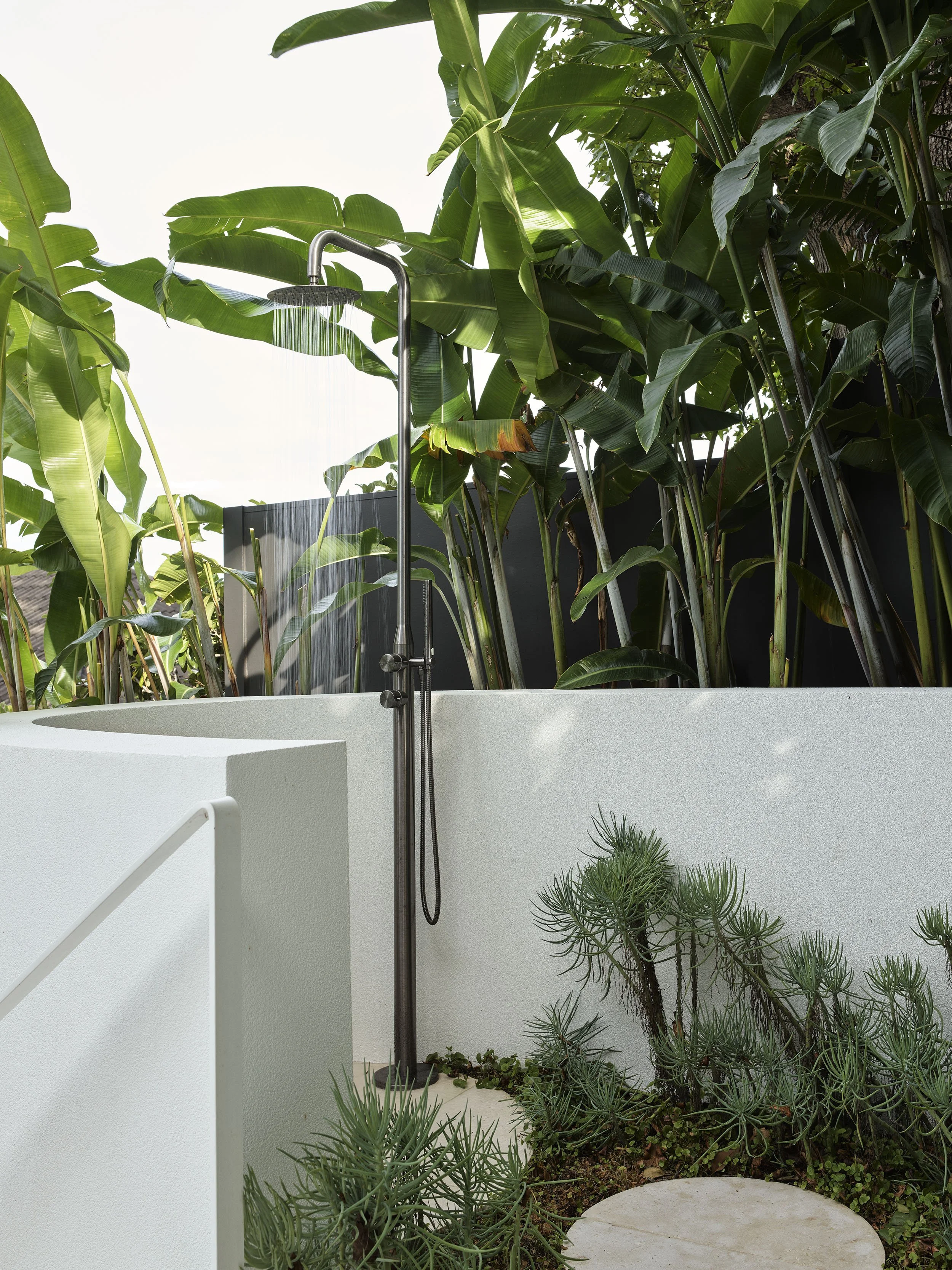 Garden design, landscaping, outdoor shower, Boronia Road, Bellevue Hill