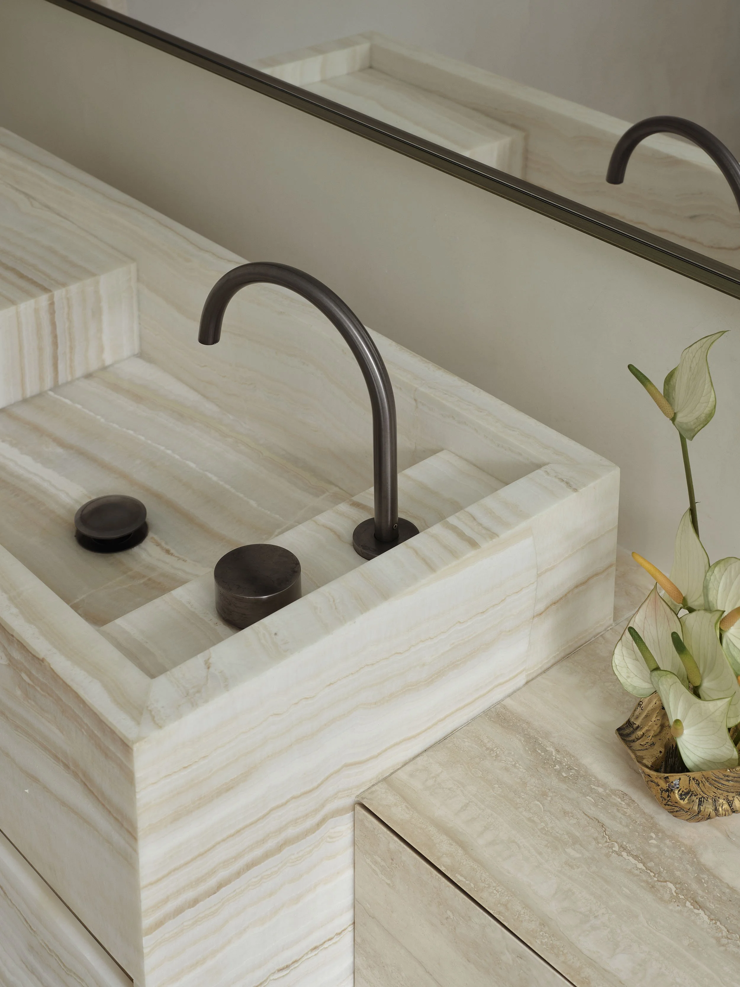 Stone basin, Boronia Road, Bellevue Hill