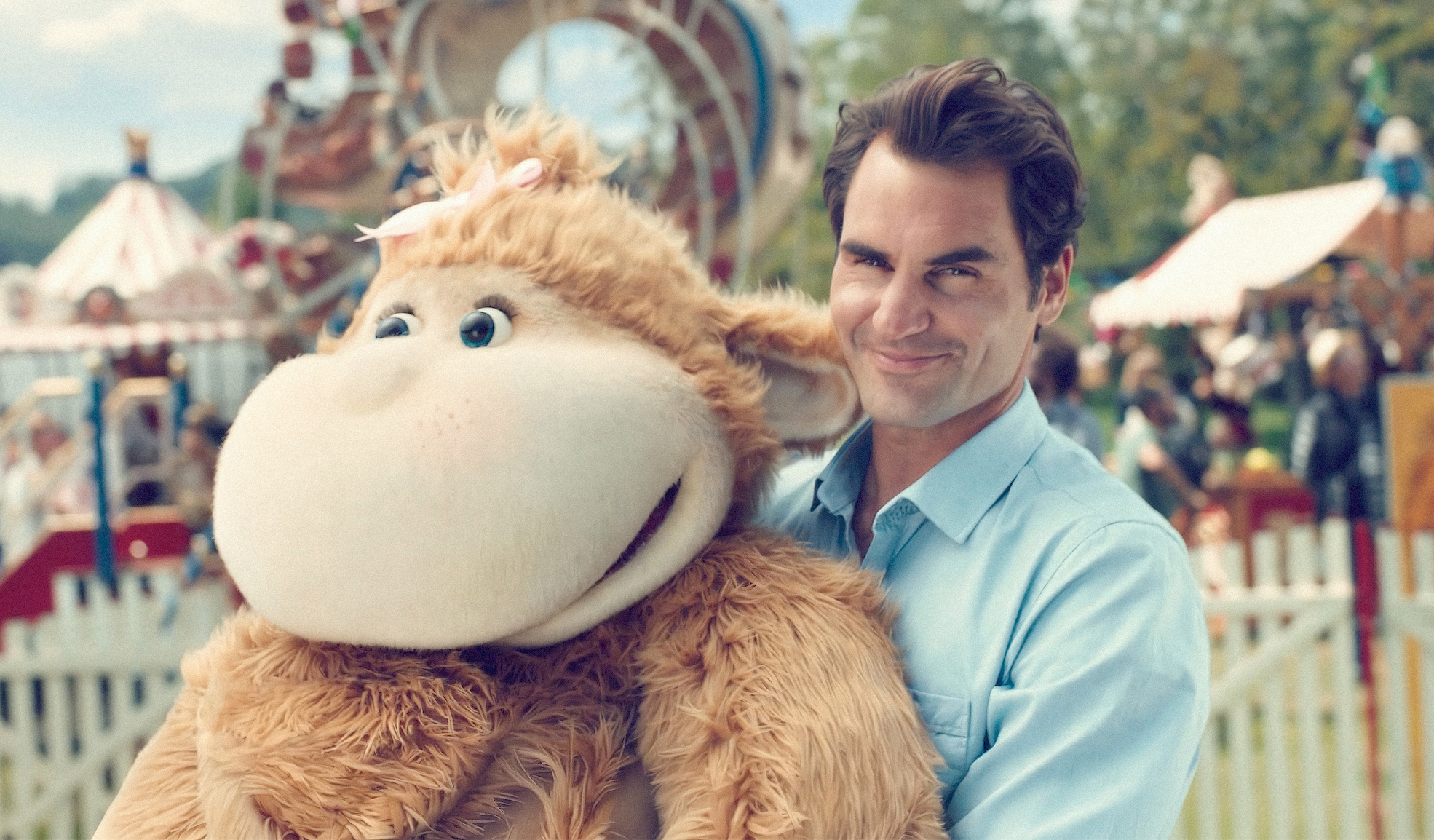 Mercedes | Federer & Vuddi