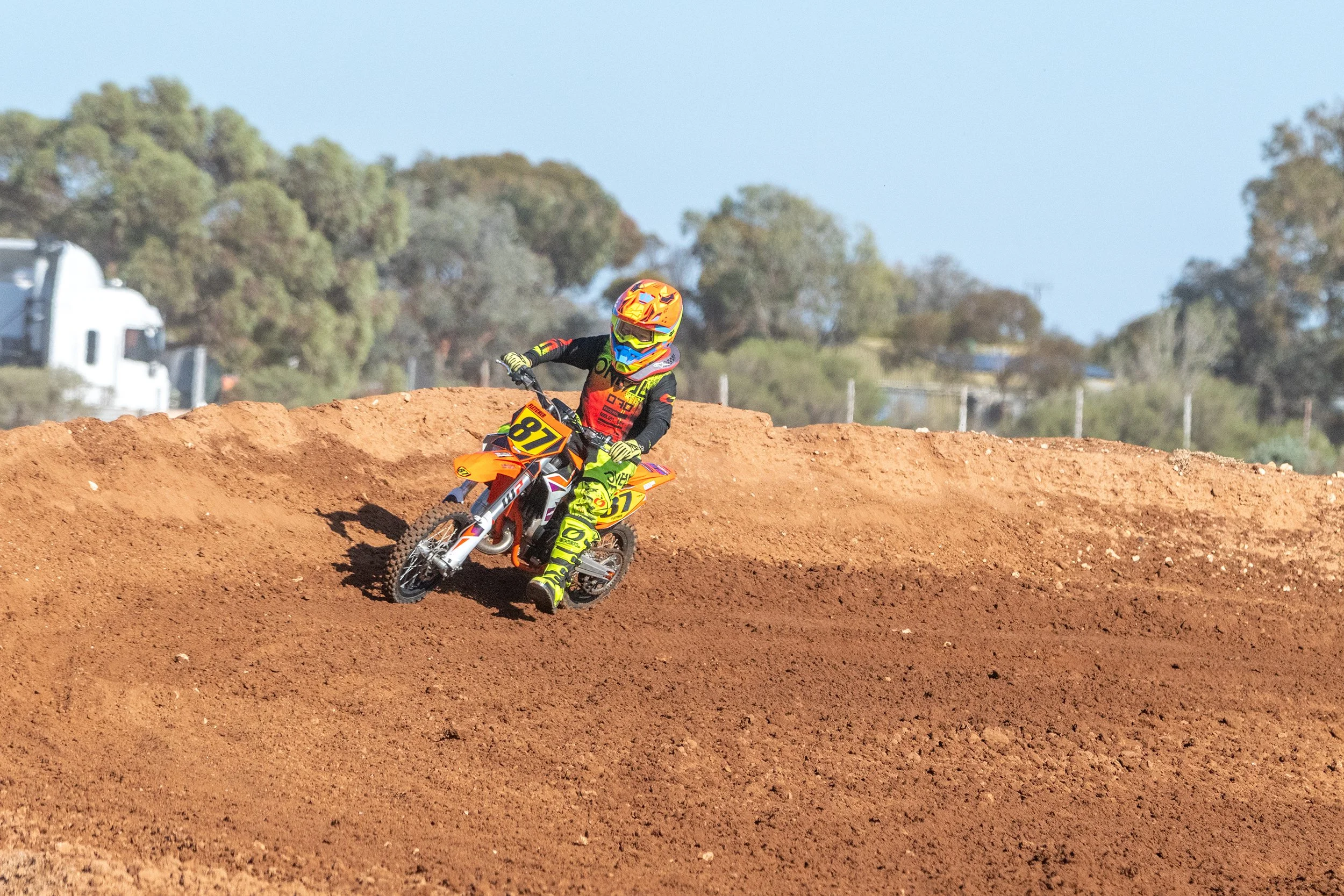 202606_2026-03-15_MotoX_0539.jpg