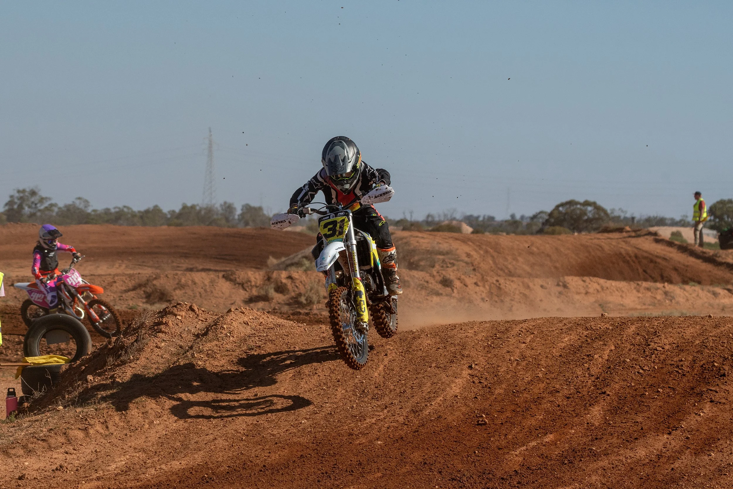 202606_2026-03-15_MotoX_2105.jpg