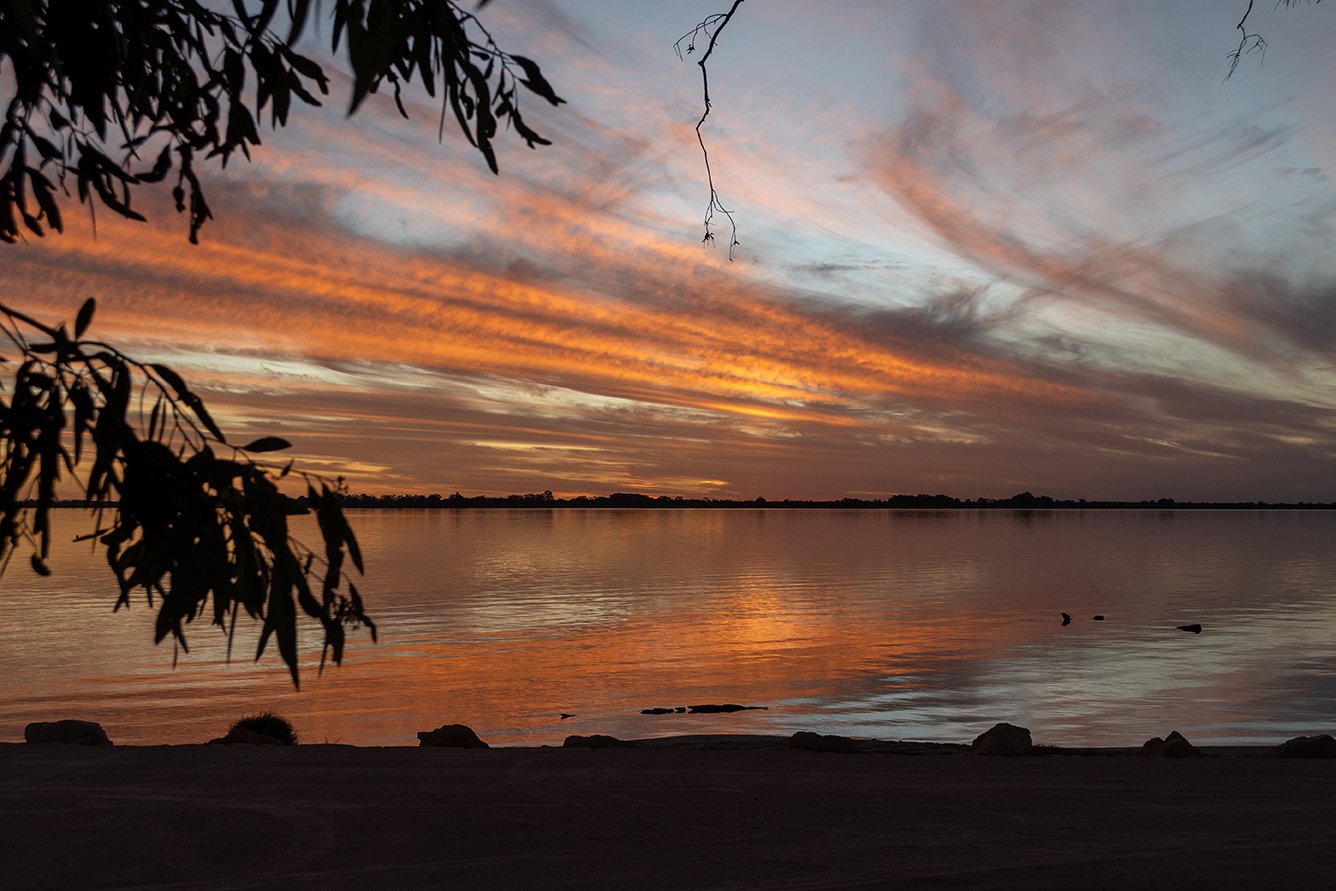 202502sunset_2025-03-22_Lake_Bonney_075.jpg