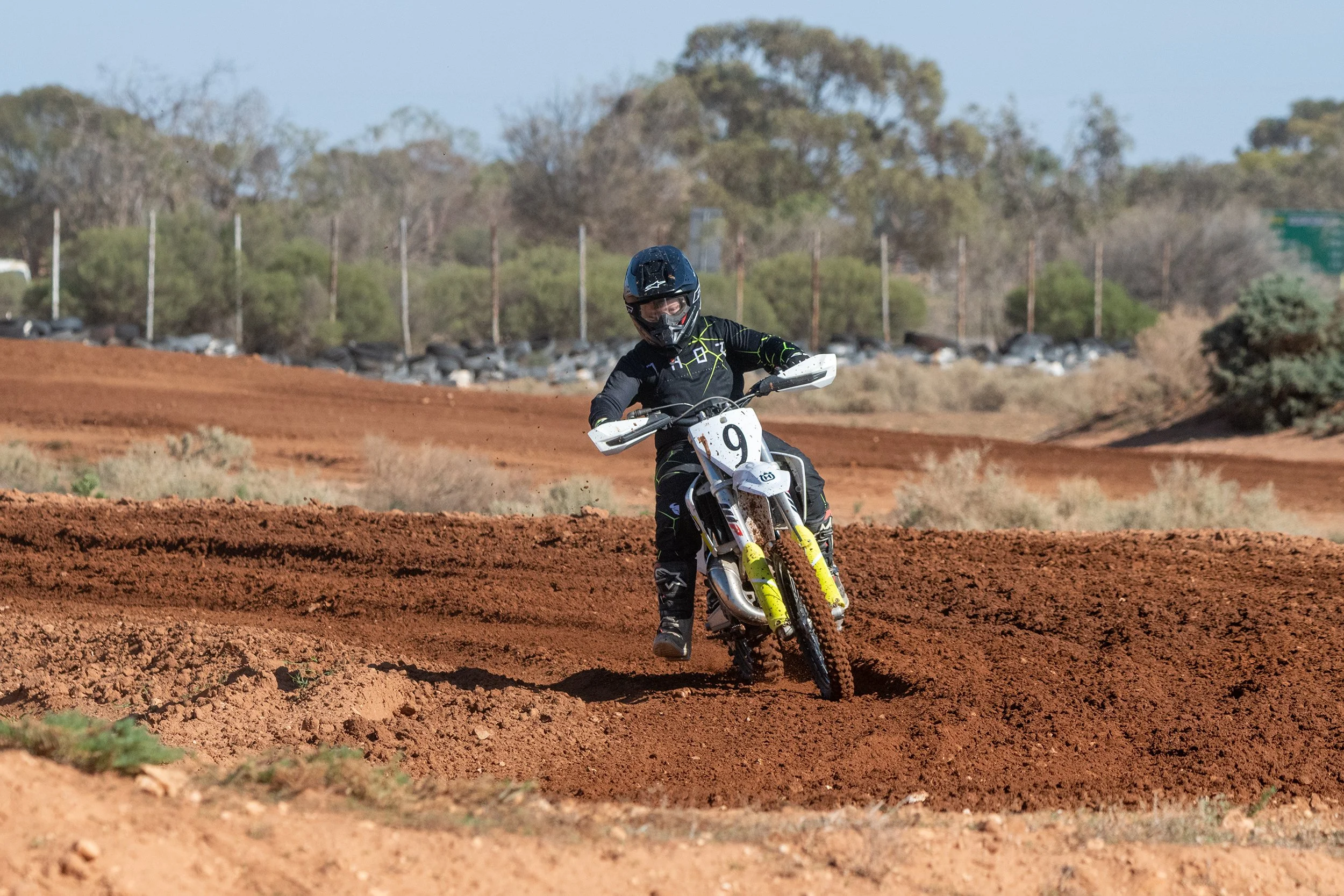 202606_2026-03-15_MotoX_1964.jpg