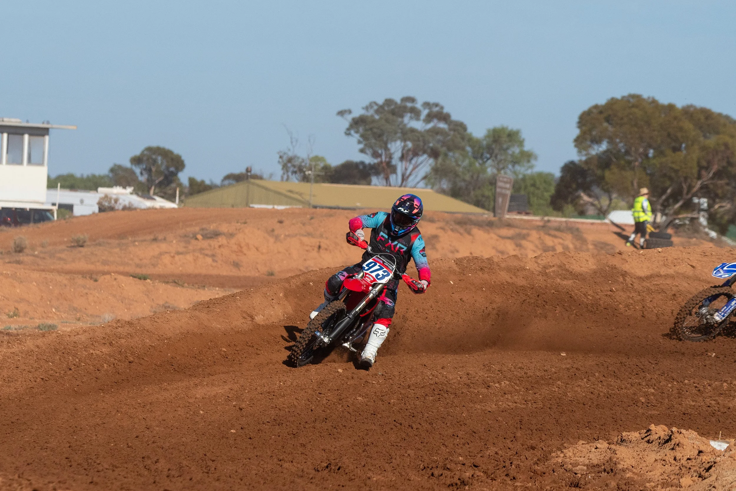 202606_2026-03-15_MotoX_0812.jpg