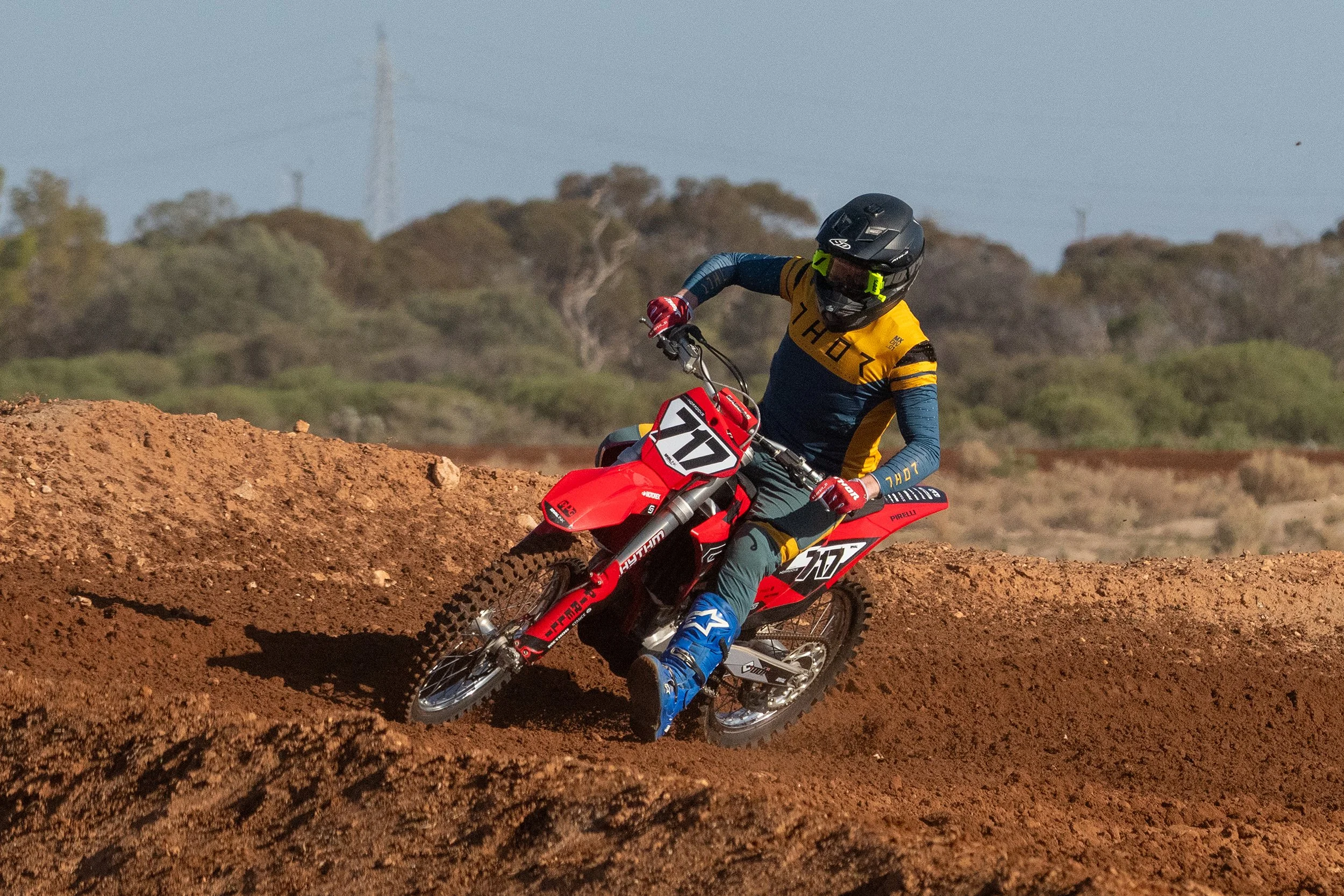 202606_2026-03-15_MotoX_0375.jpg
