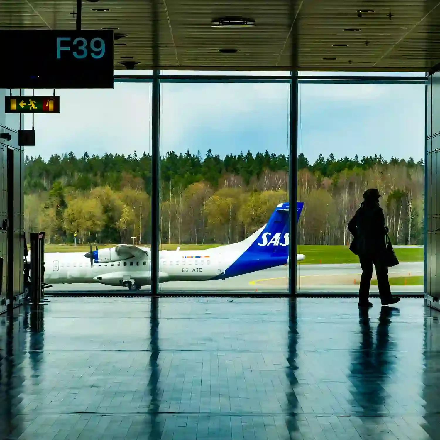 SAS kansellerer tusen flygninger i april