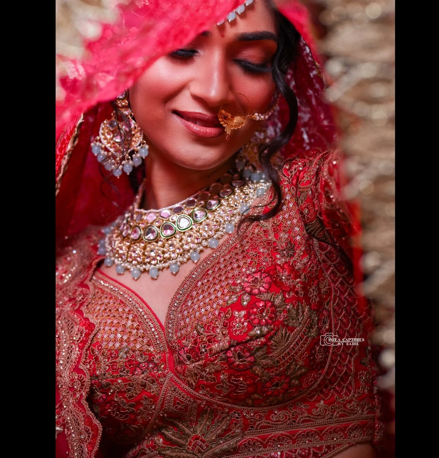 Your bridal look deserves more than just a few rushed photos.

It deserves time.
It deserves intention.
It deserves portraits you&rsquo;ll treasure forever❤️

DM us to book yours! 

Shot by @inzeacaptures_bysahil 
Bride @_sonii_pooja_ 
Makeup by @aks