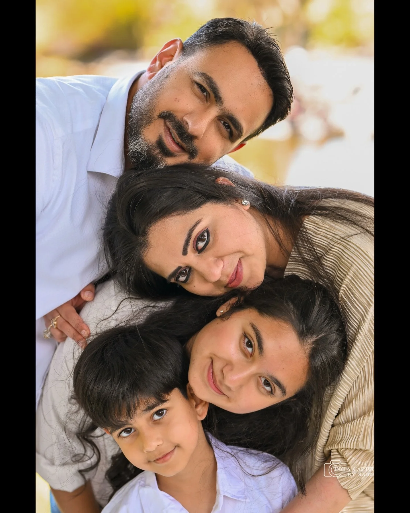 The best family photos are the ones that feel like you &mdash; playful, close, emotional, and full of life ✨

No stiff moments, no pressure &mdash; just genuine connection turned into memories you&rsquo;ll always come back to.

Want a family shoot th