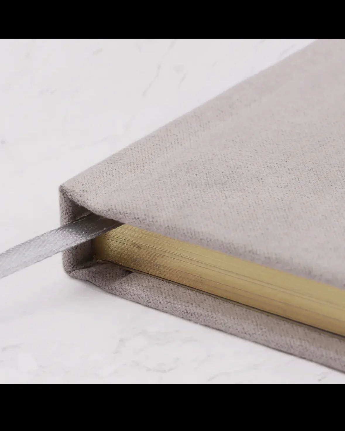 Nolara Movement Journal  A guided space for strength, calm & intention.