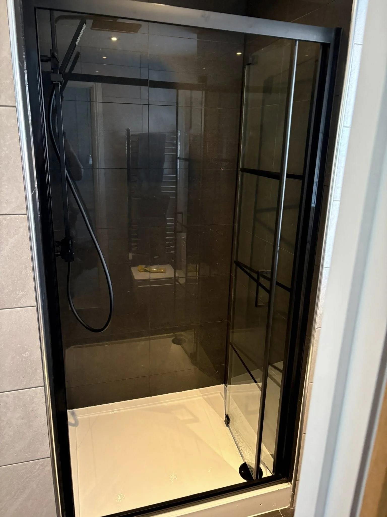 shower tray installation redcar