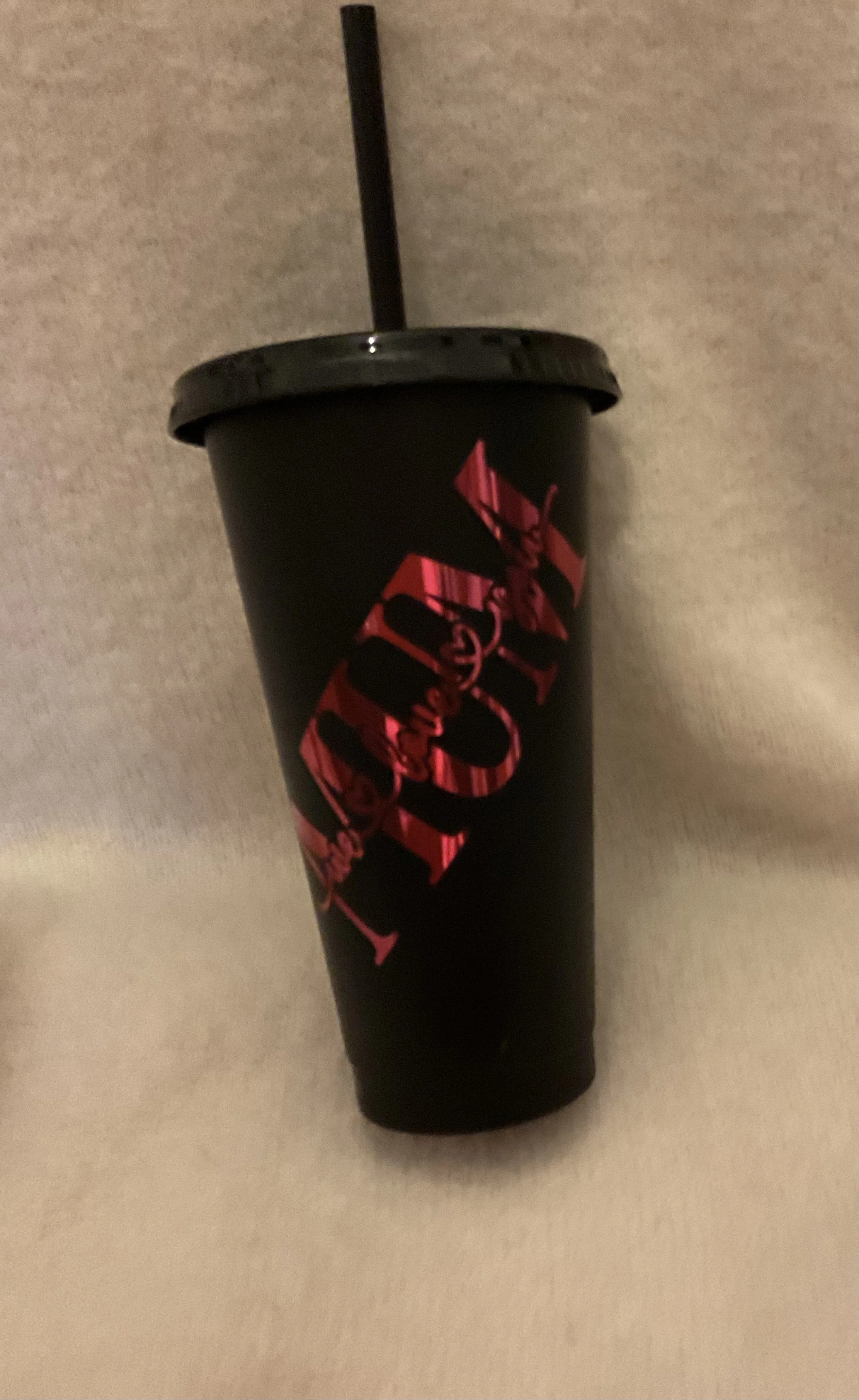 ‘Mum’ black tumbler 16oz