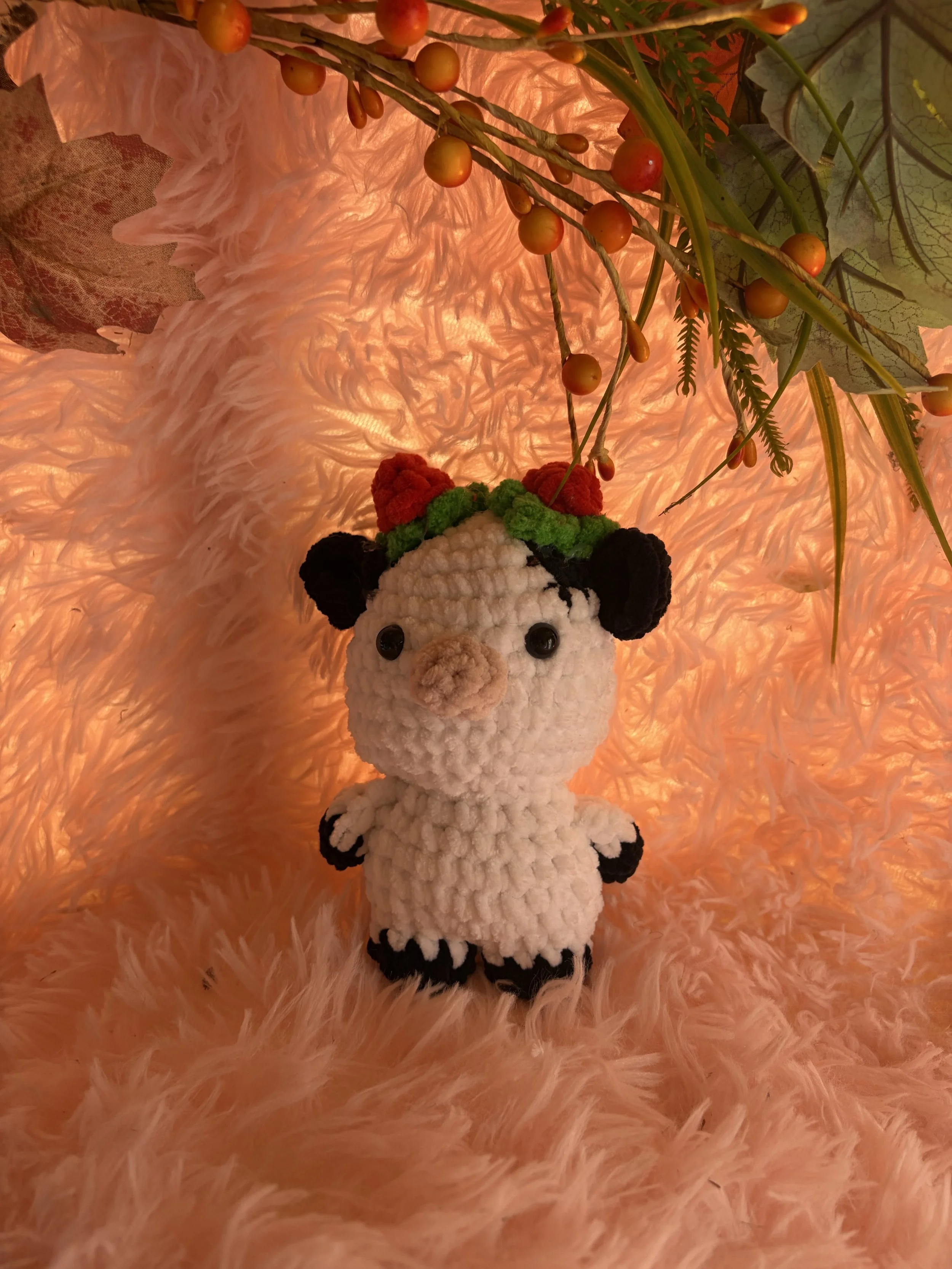 Clueless Strawberry Cow🍓🐮