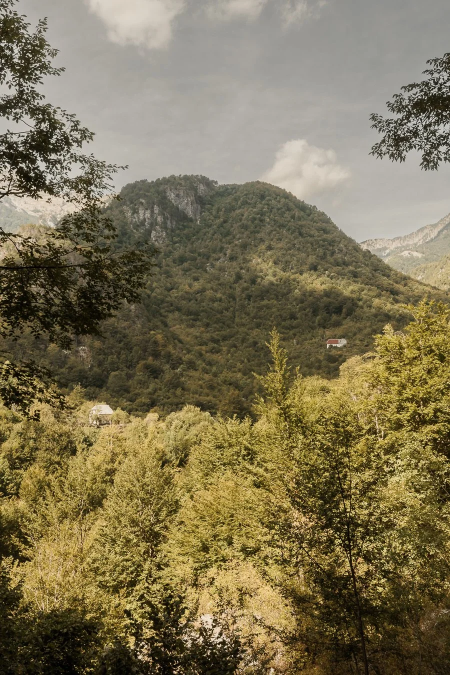 100926 Amy Harper Fotografie Albania-076.jpg