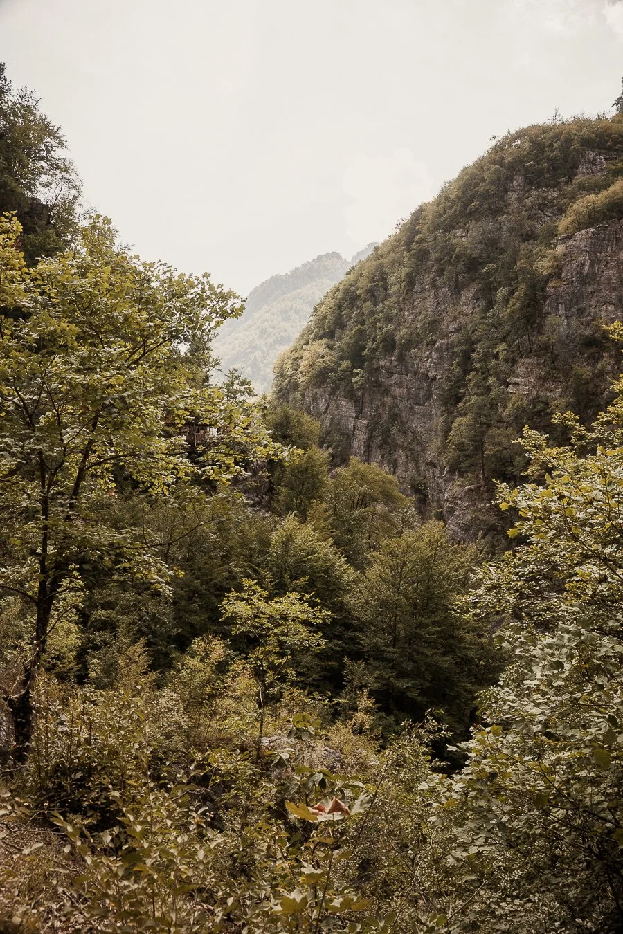 100926 Amy Harper Fotografie Albania-136.jpg