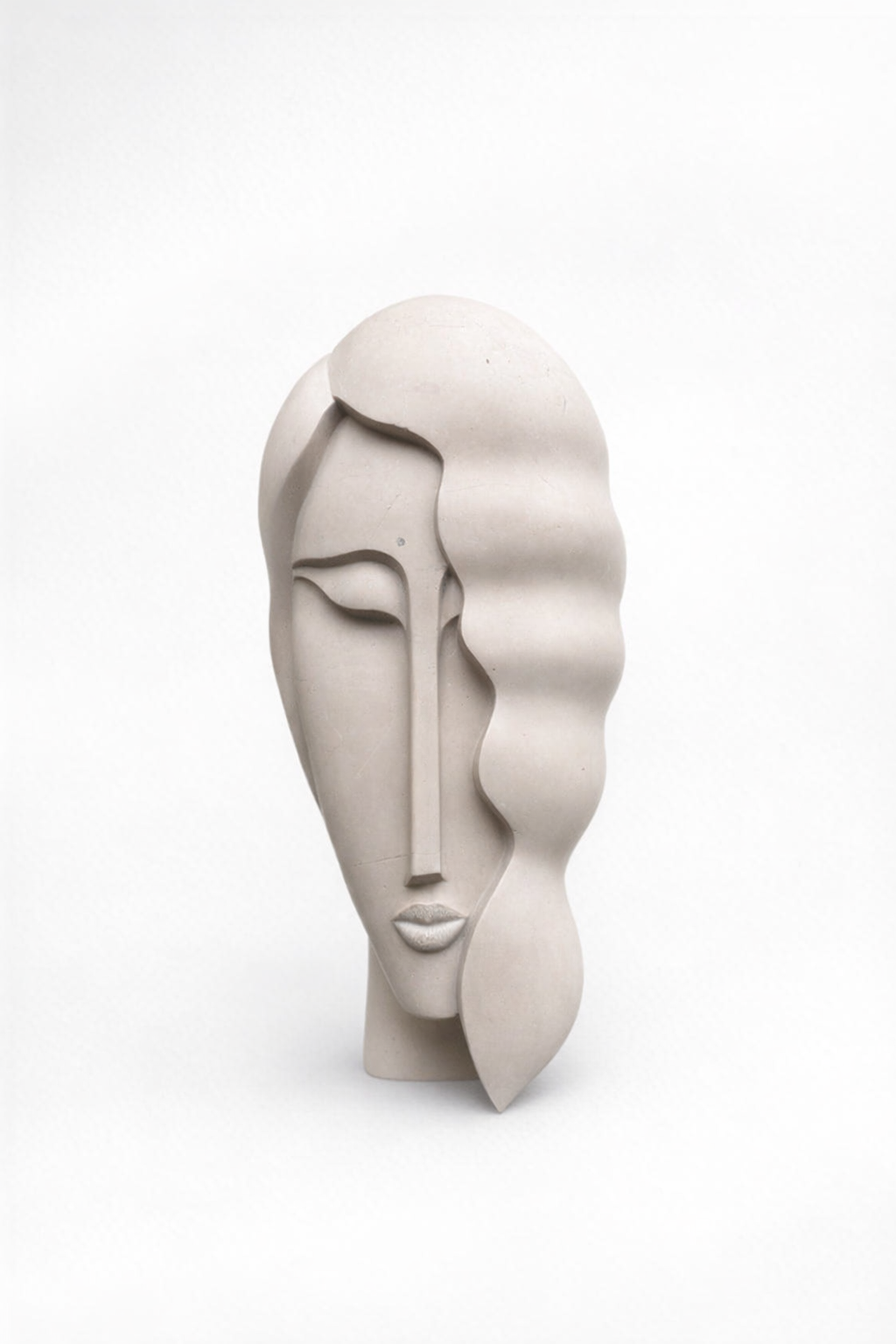 LAURA -  Pierre calcaire dure (H 53 x  cm x L 36 cm x P 23 cm)