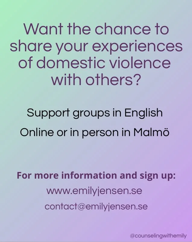 Many people who experience domestic violence express a profound sense of loneliness in their situation and a strong desire to meet others with similar experiences.

Do you feel the same way?
If so, a support group might be right for you.

Under my gu