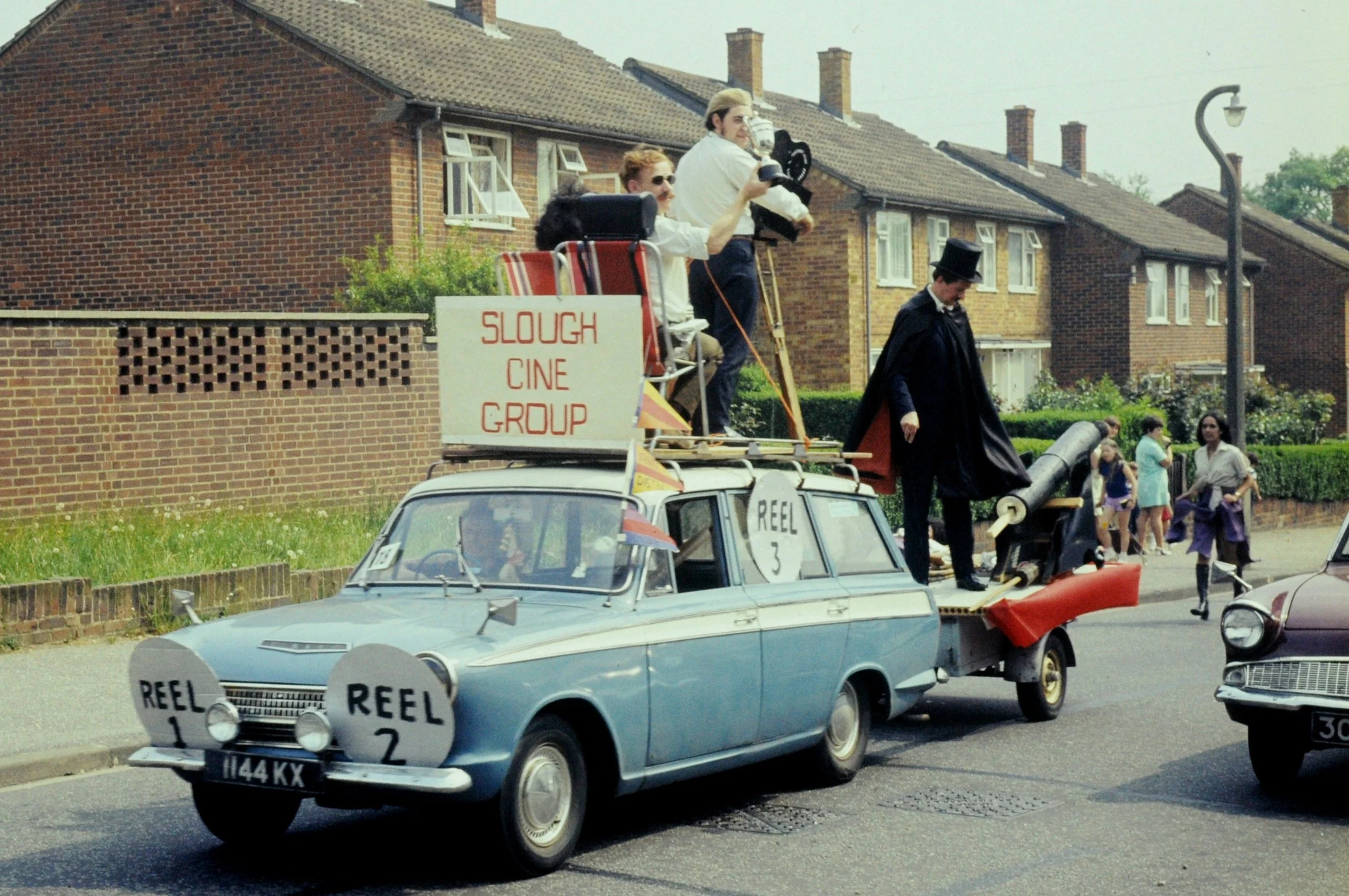 Mike Pearcy_Britwell Carnival_query1972_0042xx.jpg