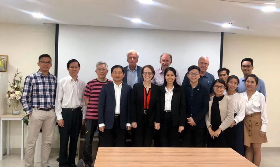 HRC tổ chức cuộc họp với ban cố vấn quốc tế