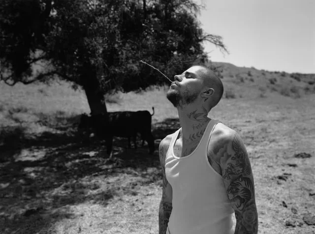 never-before-seen-photos-from-swag-photoshoot-by-renell-v0-jgz3mwwtchhf1.webp