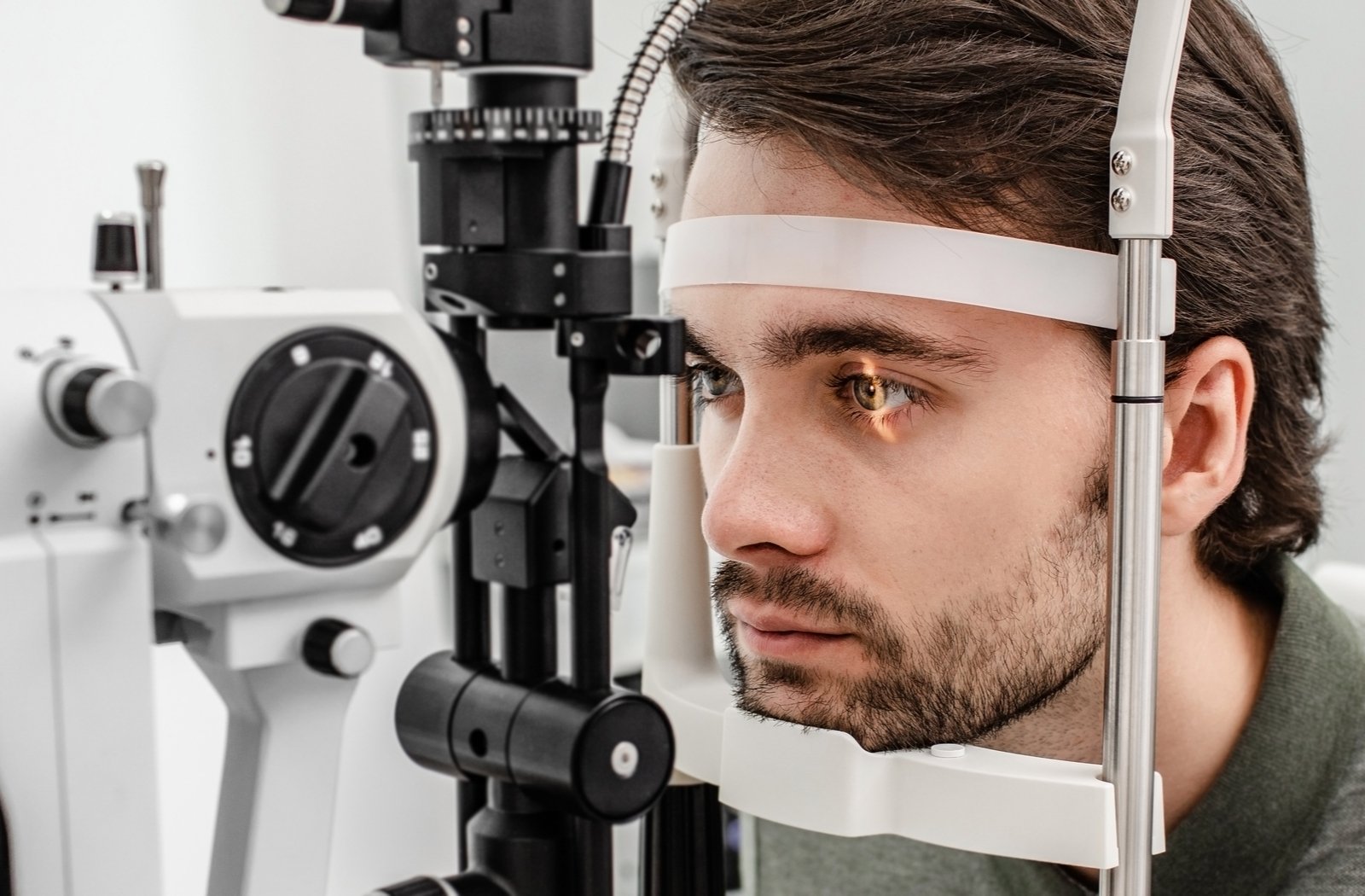 Comprehensive Eye Examination