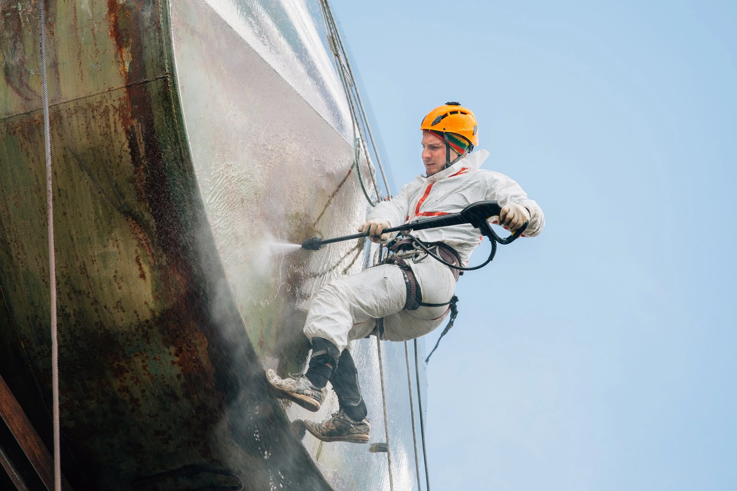 Environmental services contractor performing maintenance, turnaround, and capital work