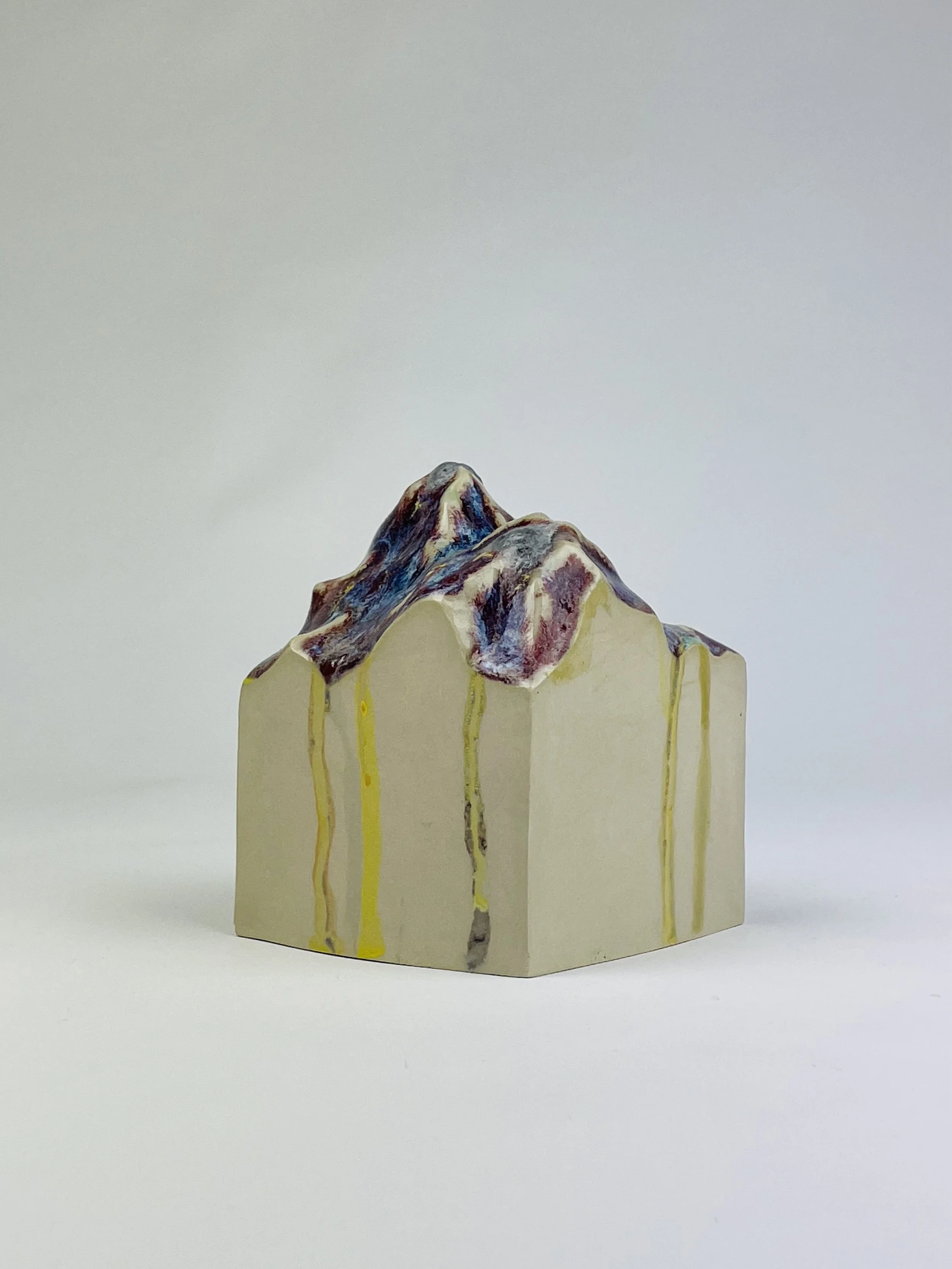 Untitled, 2022, ceramic, multiple glazes, 13 x 10 x 10 cm