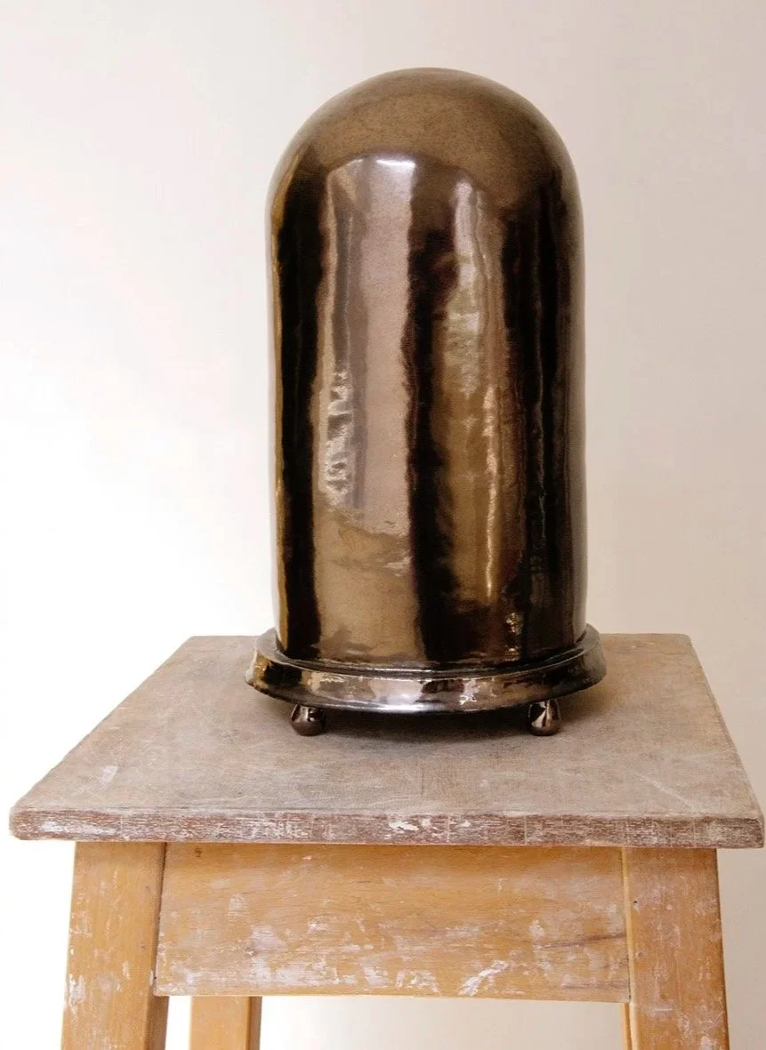 Dome, 2004, ceramic, glaze (image Griet Dekoninck)
