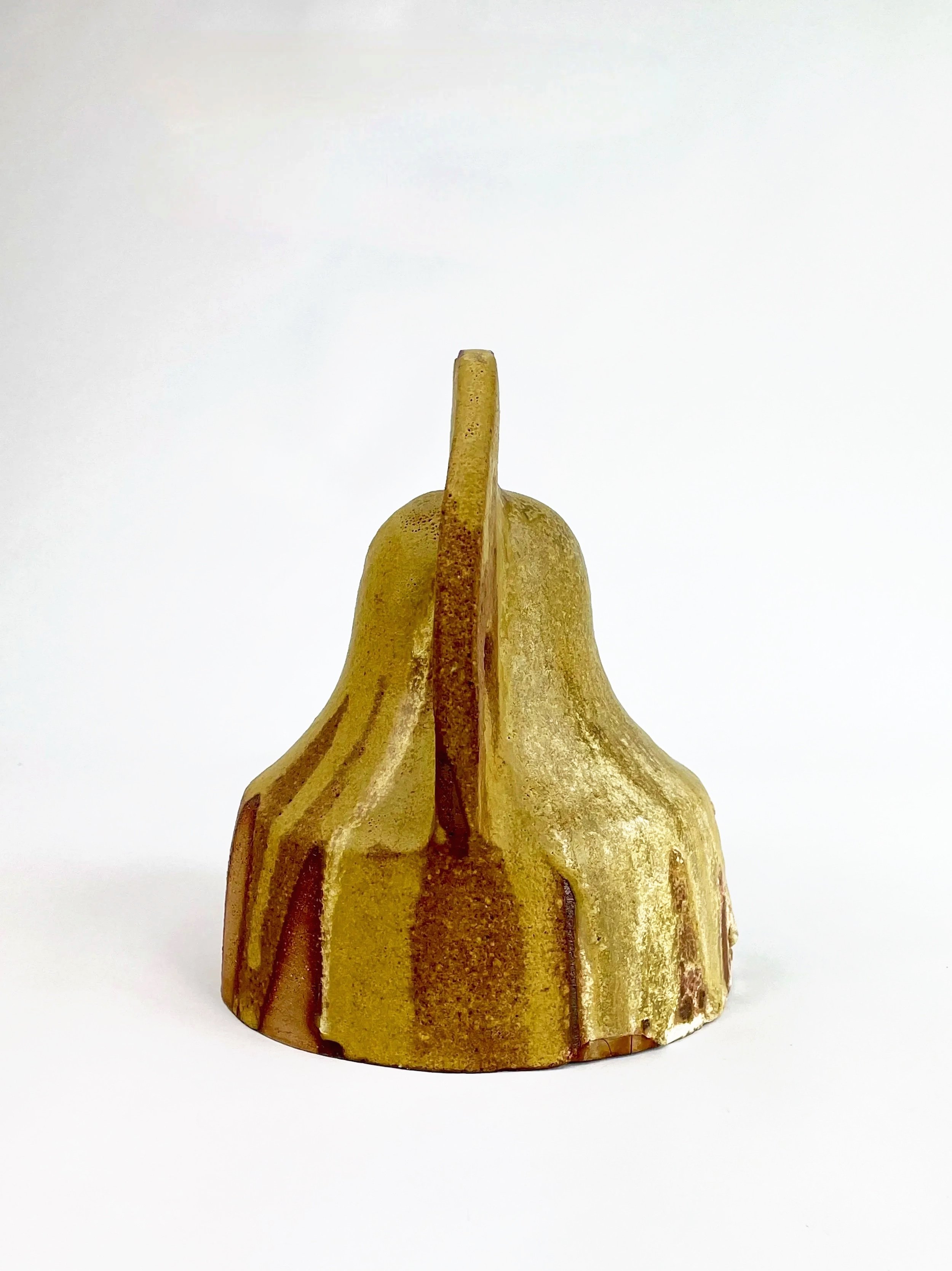 Untitled, 2025, ceramic, glaze, 22 x 17 x 17 cm