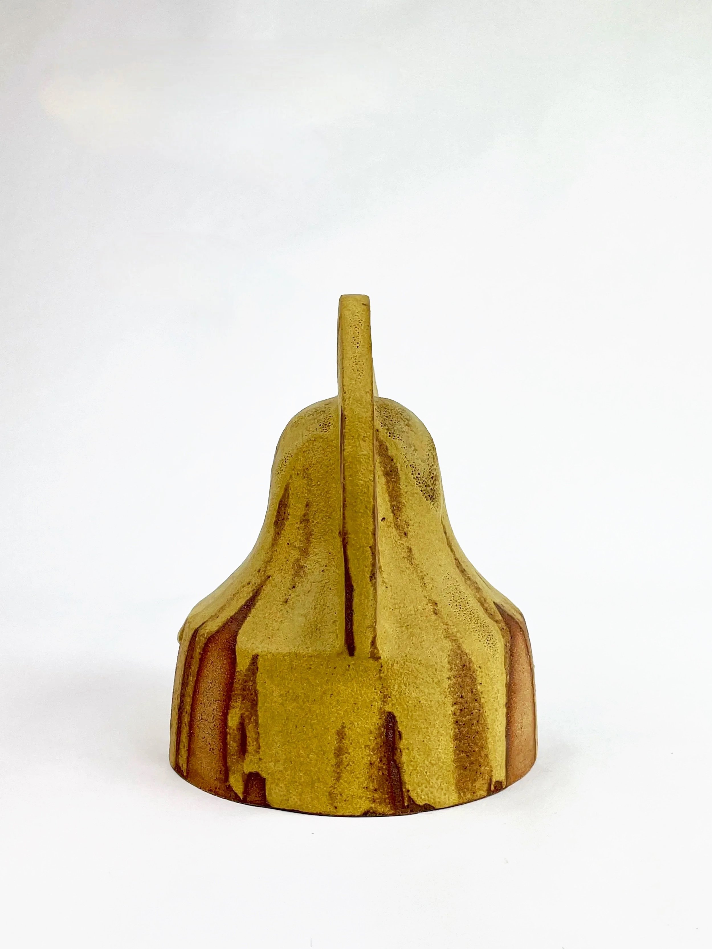 Untitled, 2025, ceramic, glaze, 22 x 17 x 17 cm