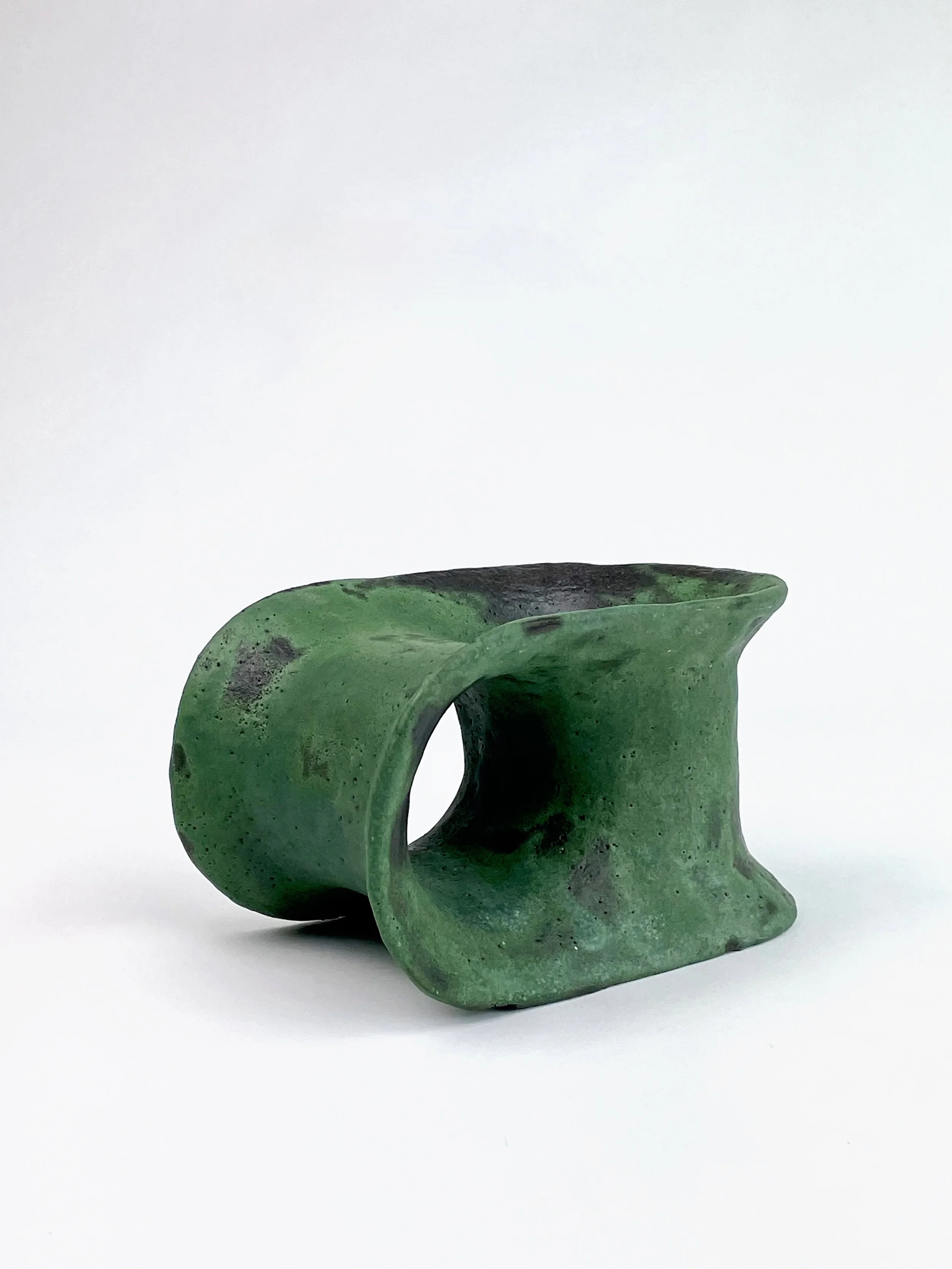 Untitled, 2024, ceramic, glaze, 11 x 19 x 11 cm