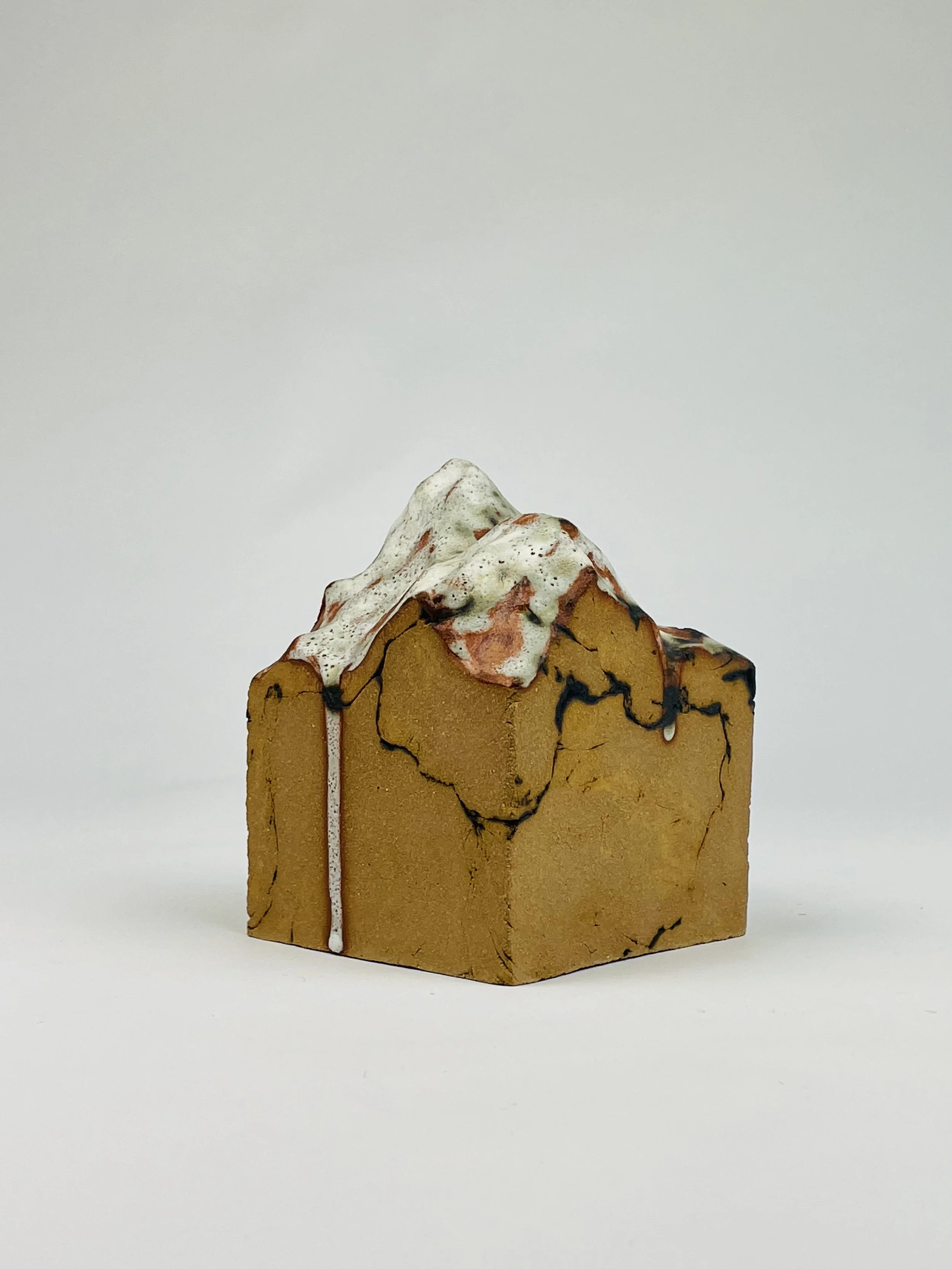 Untitled, 2023, ceramic, multiple glazes, 13 x 10 x 10 cm