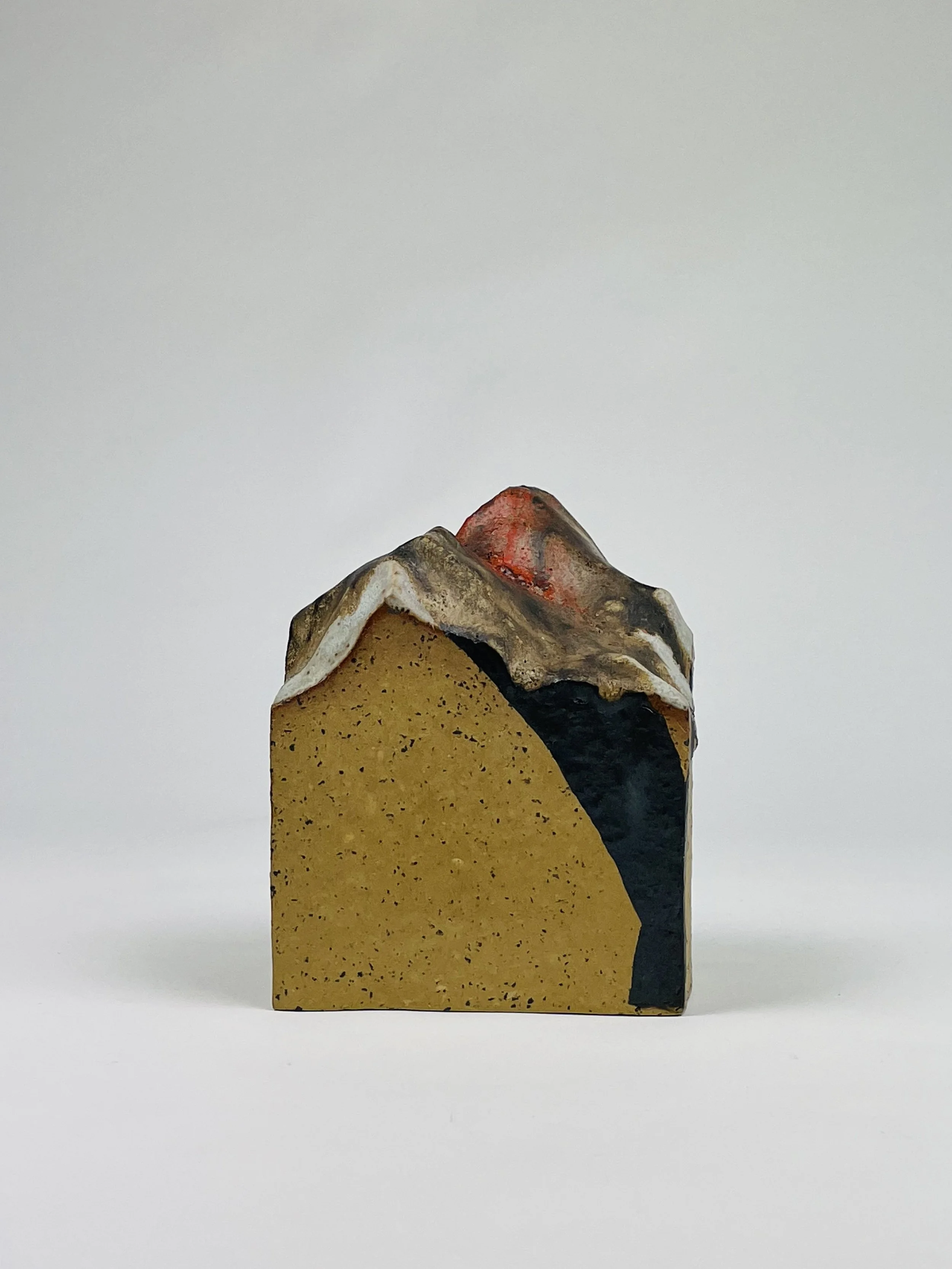 Untitled, 2022, ceramic, multiple glazes, 13 x 10 x 10 cm