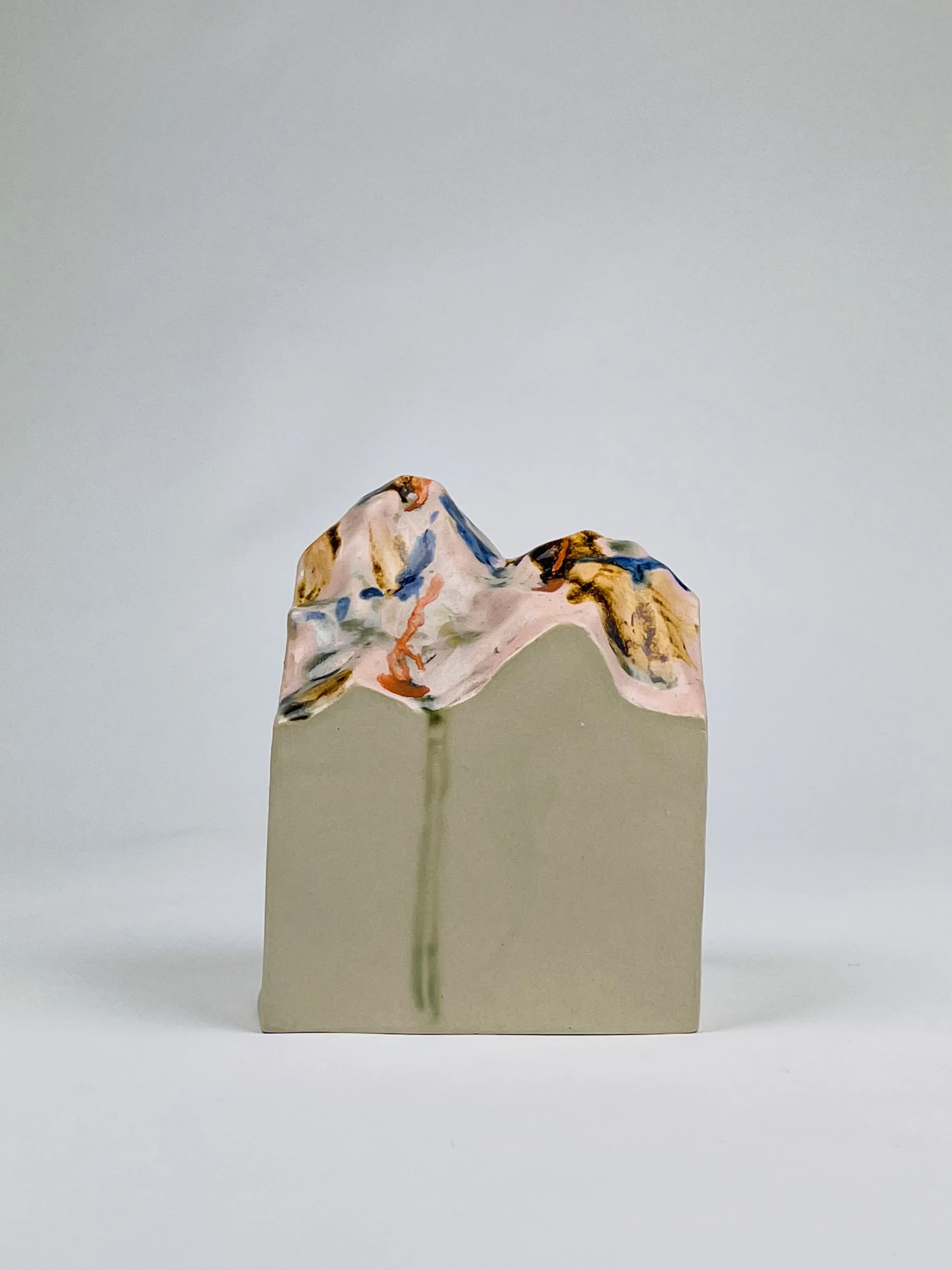 Untitled, 2021, ceramic, multiple glazes, 13 x 10 x 10 cm 