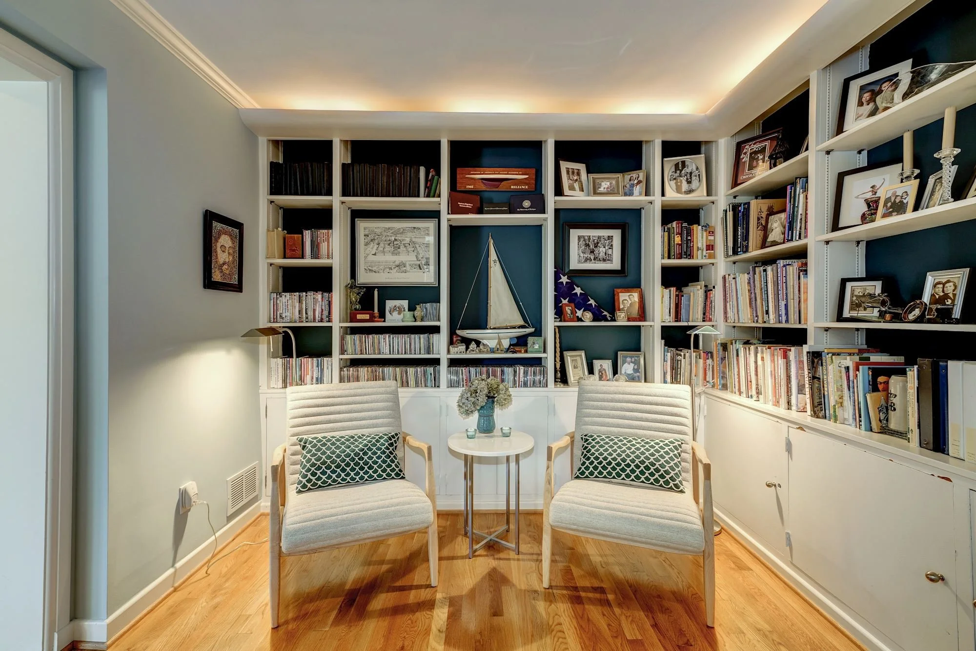 022_2318_44TH_ST_NW_280721_492745 copy.jpg