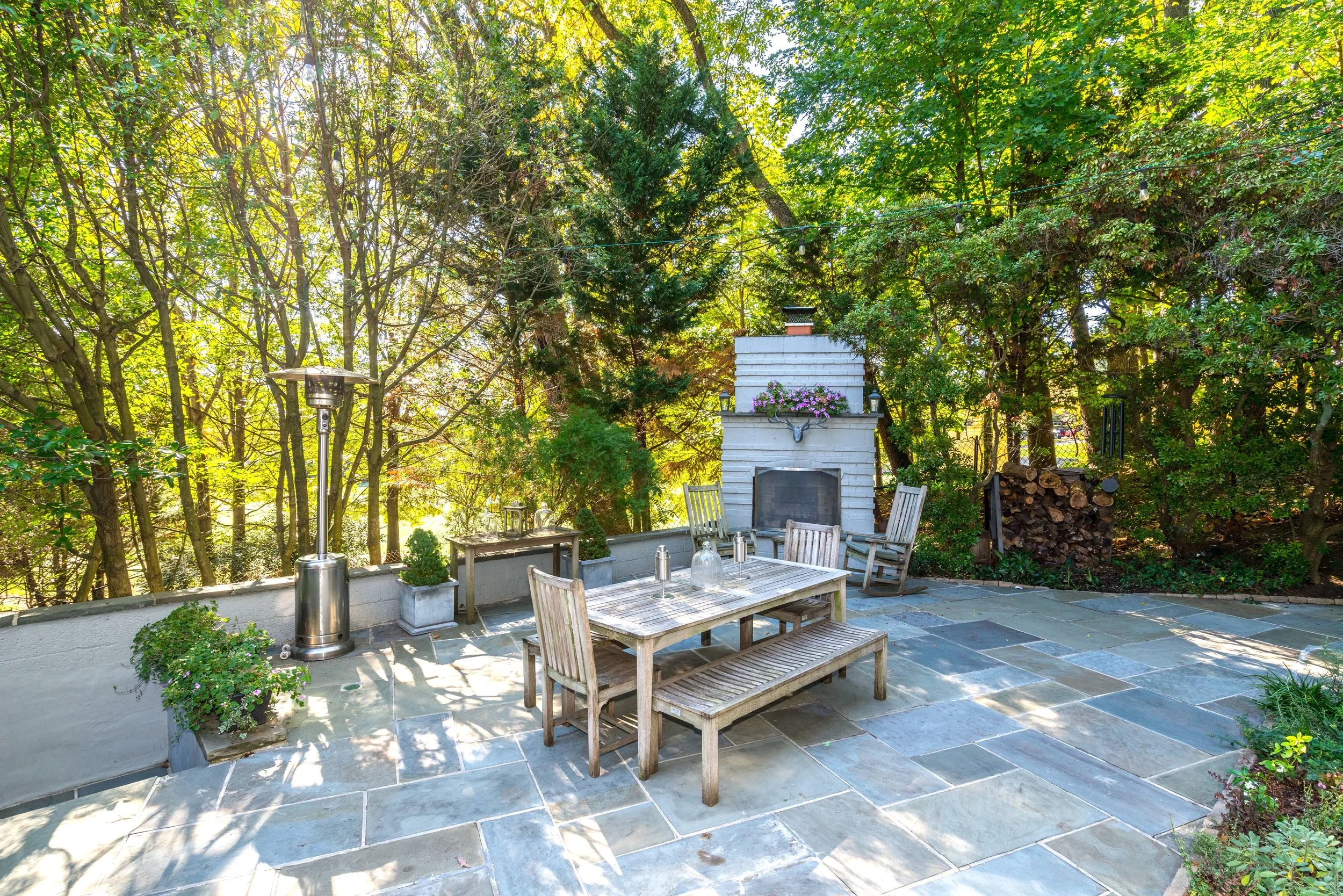 PATIO 2 copy (1).jpg