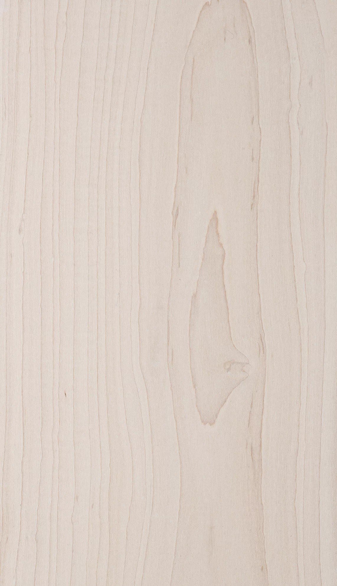 Textura de madera clara con vetas finas y una veta más ancha en el centro.