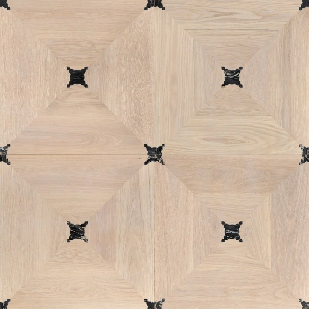 Vista superior de un patrón de suelo de madera con cuadrados grandes y pequeños. Los cuadros grandes tienen un centro oscuro y bordes claros, formando un patrón geométrico. En las esquinas de los cuadros grandes hay pequeñas piezas negras que parecen sujetar el patrón.