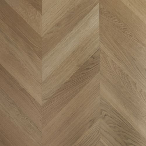 Suelo de madera en patrón de espiga