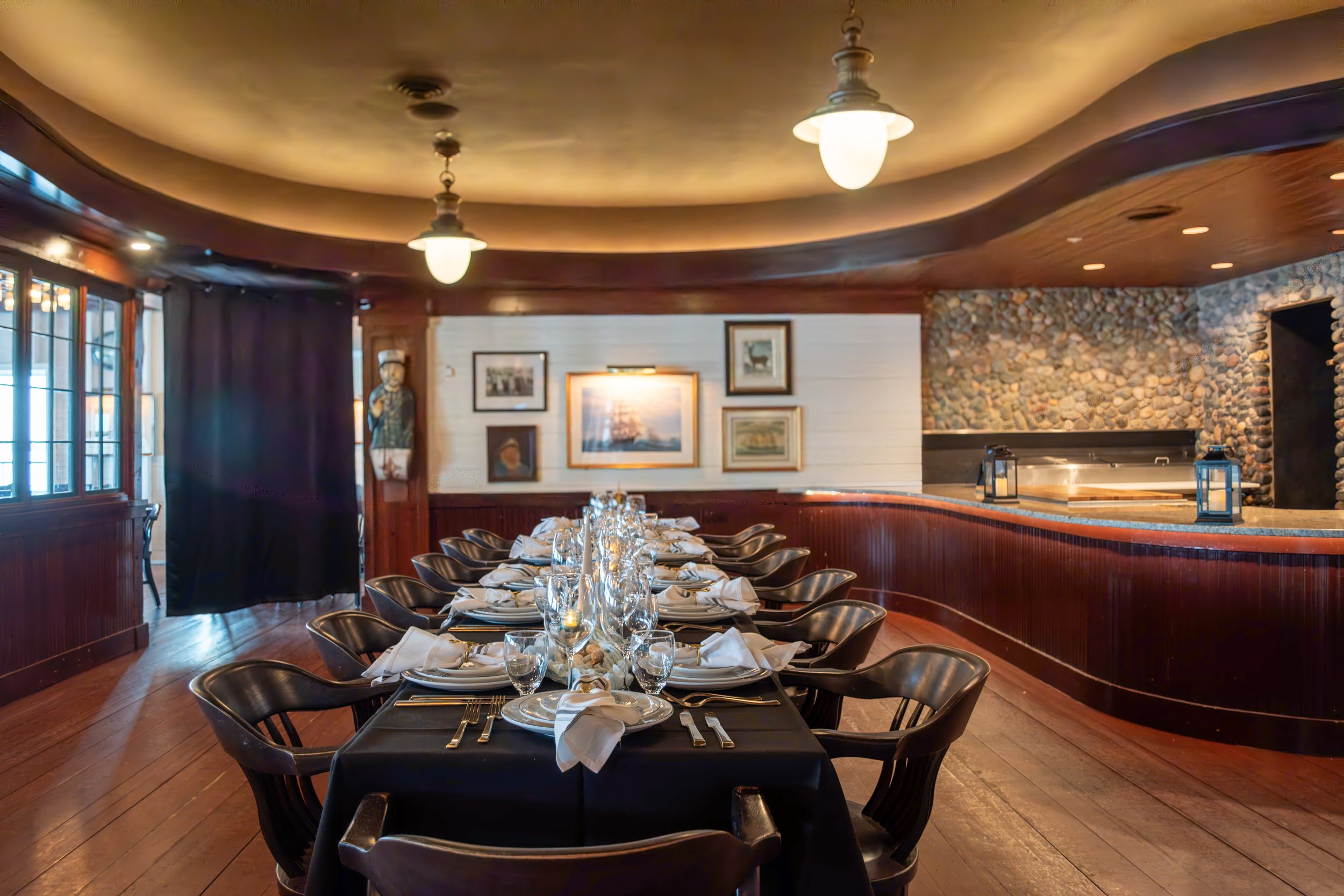 LolasLakehouse_PrivateDining_March_2025-25 copy.jpg