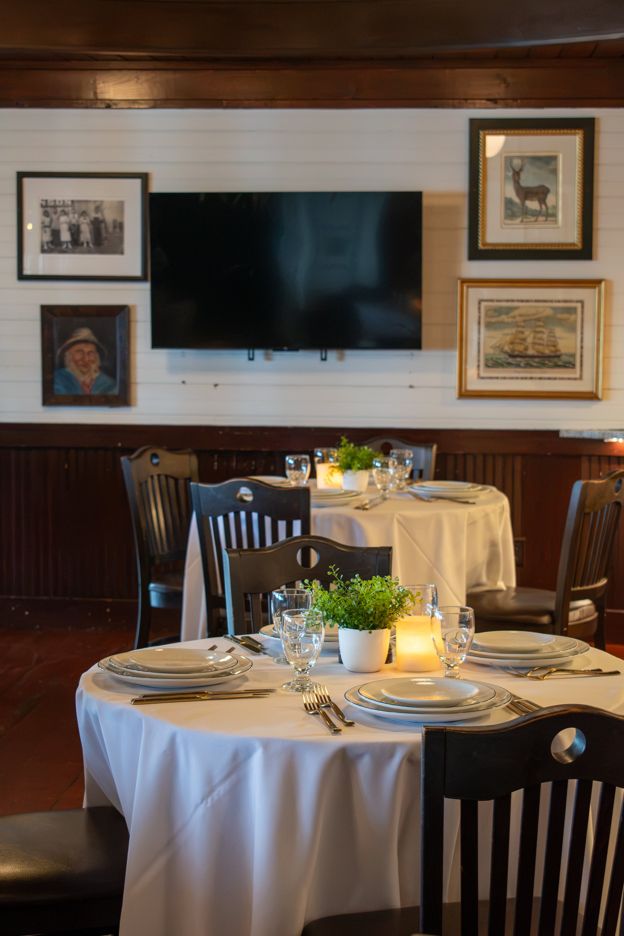 LolasLakehouse_WebsitePhotos_July2026-30.jpg