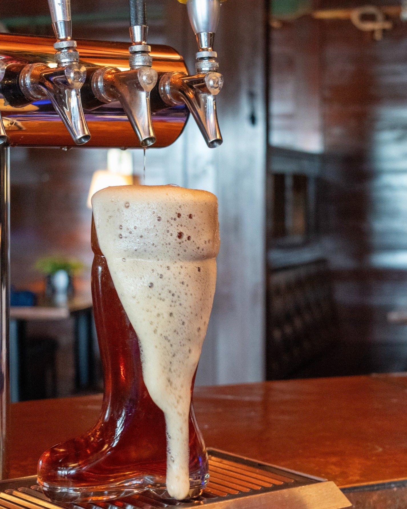 The lake gave us a little extra time to enjoy the patio, and we'll happily taking it! On an October weekend that makes you want to stay outside a little longer, order one more round, and settle in for something good, make the most of it with us at Lo