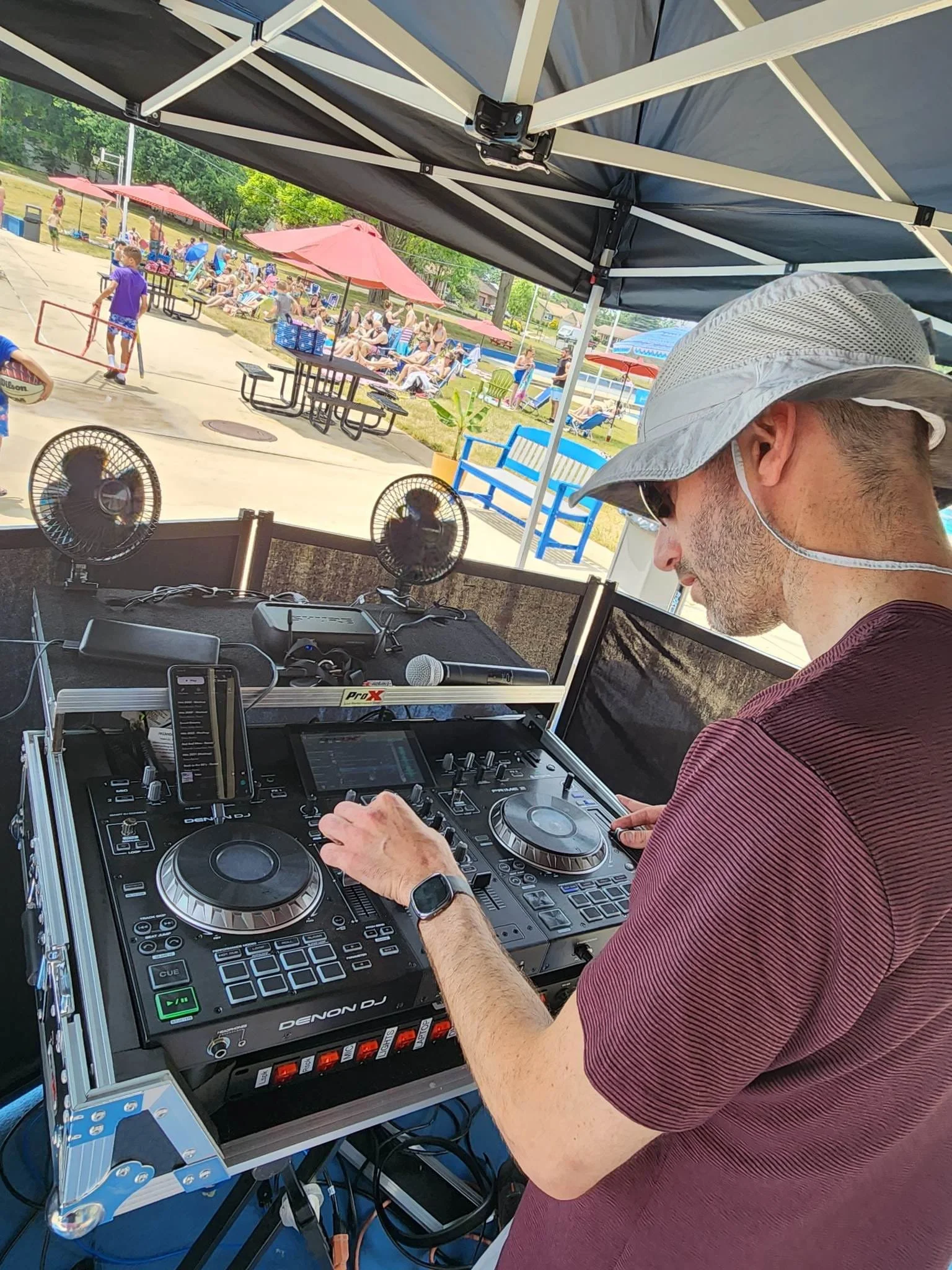 Wilshire Pool Sunday Sundays 2023