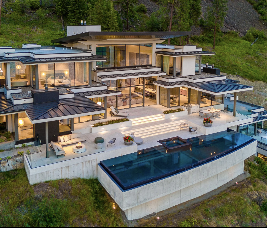 20-180 Sheerwater Ct, Kelowna Offered at: $13,950,000