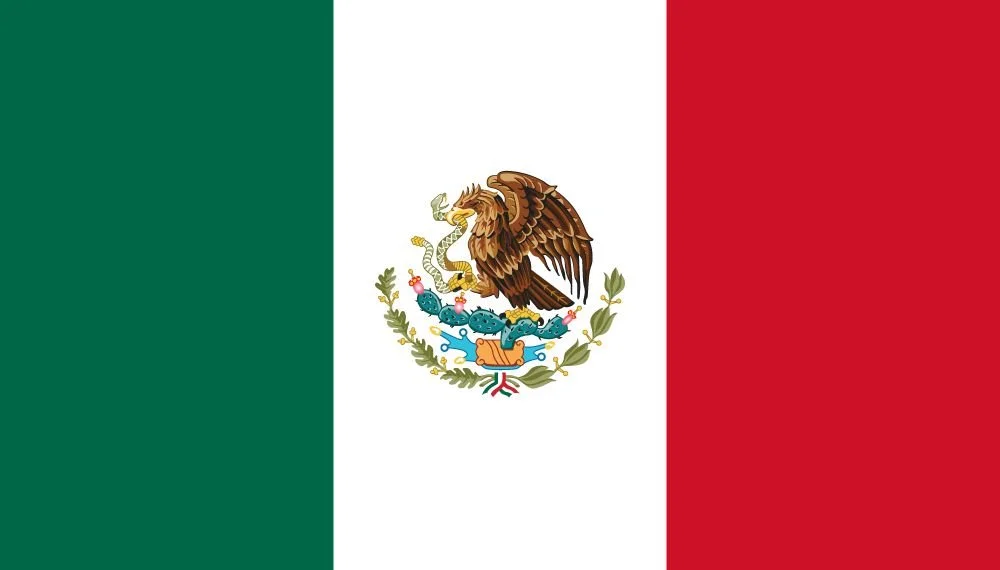 Bandera de México con franjas verdes, blancas y rojas, y un escudo en el centro con un águila posada sobre un nopal devorando una serpiente.